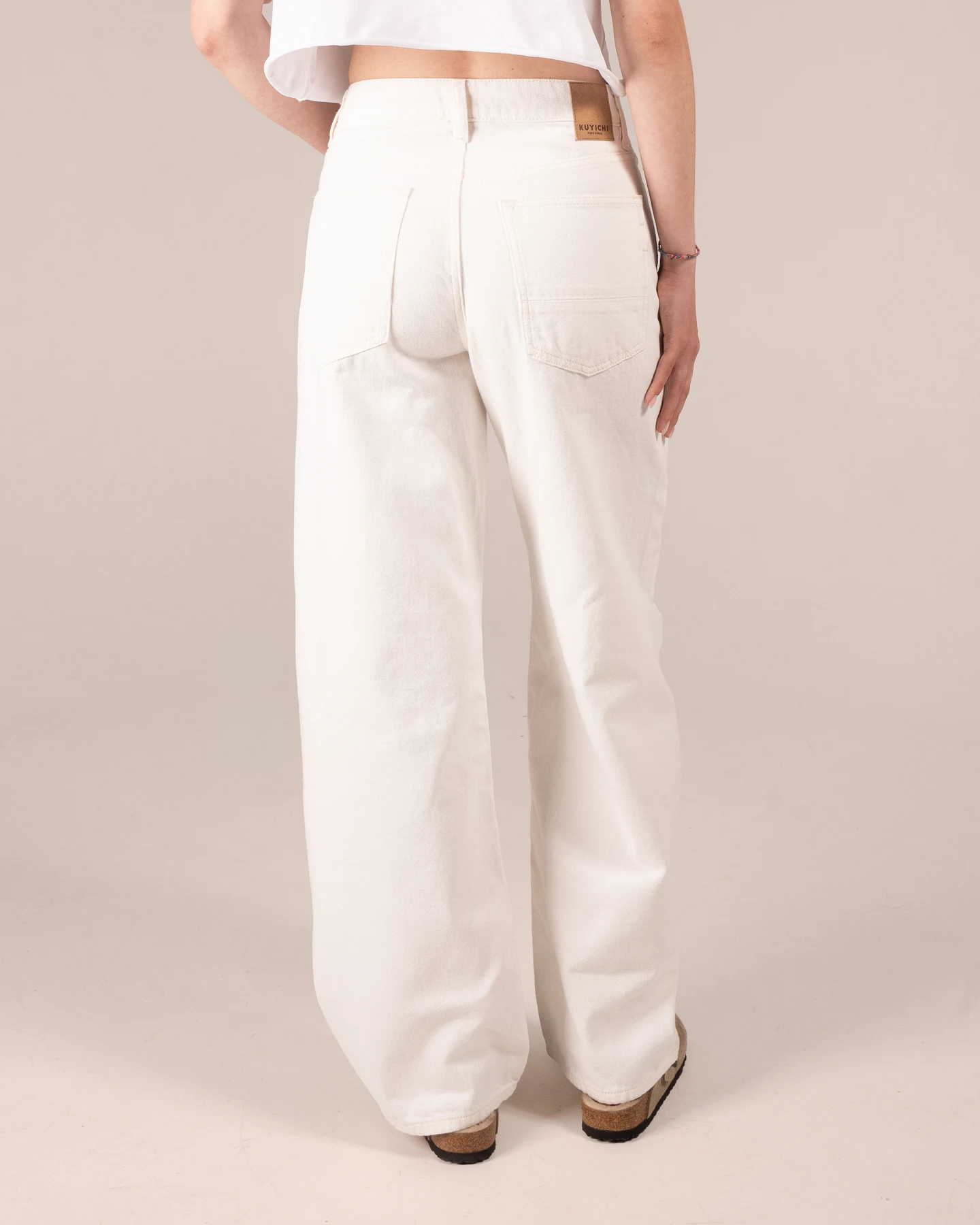 Kuyichi Damen vegan Jeans Lucy Loose Weiß – Ansicht 2