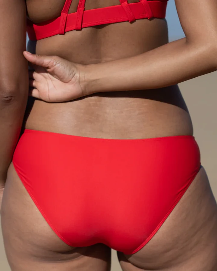 Inaska Damen vegan Bikini Bottom Regular Cut Chill Bright Red