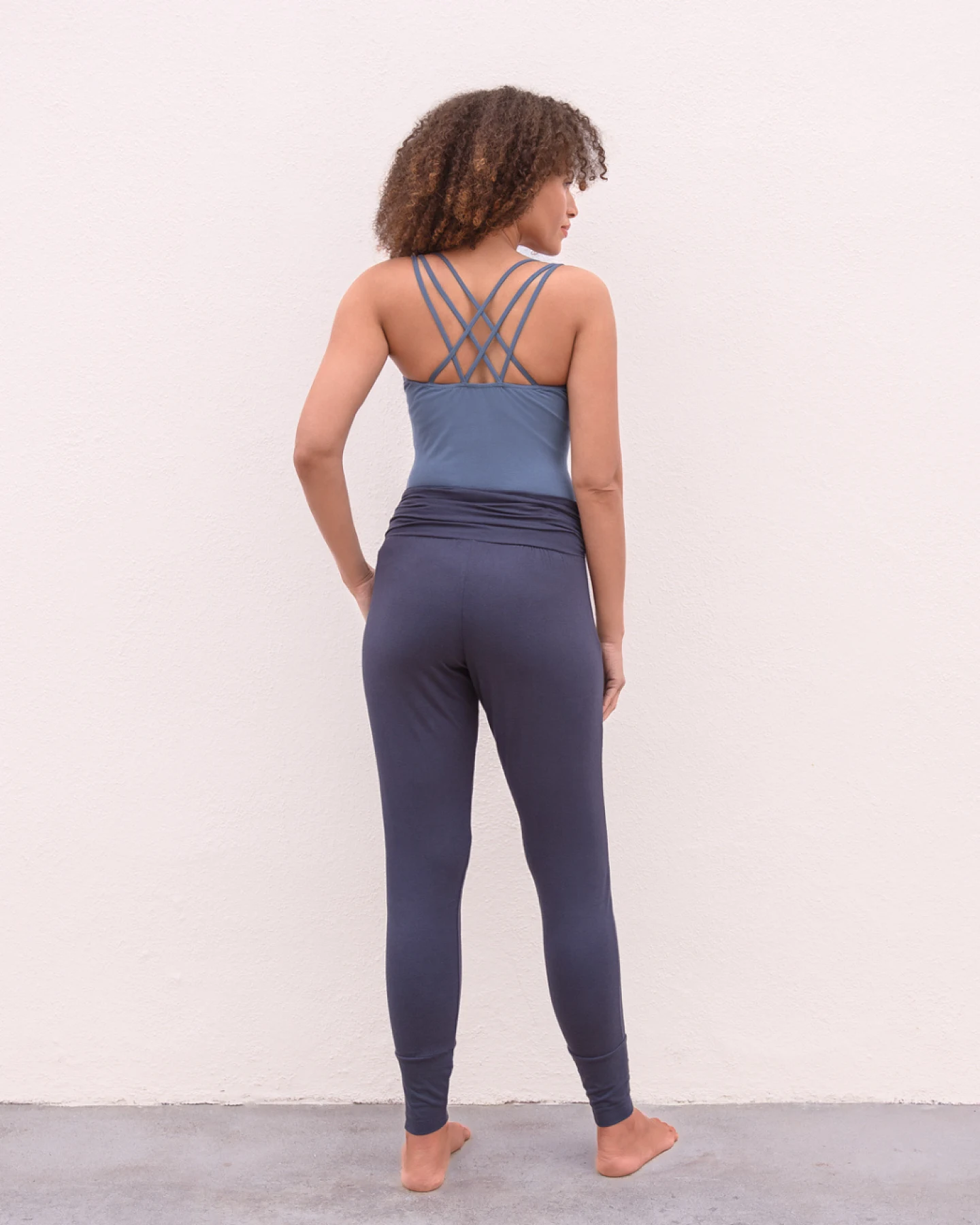 Jaya Organics Yogahose Mari - Nightblue L – Ansicht 2