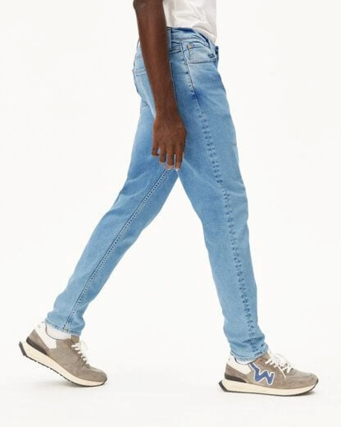 ARMEDANGELS AARJO TARPA Herren Tapered Jeans recycelter Baumwoll Mix Comfort Stretch – Ansicht 4