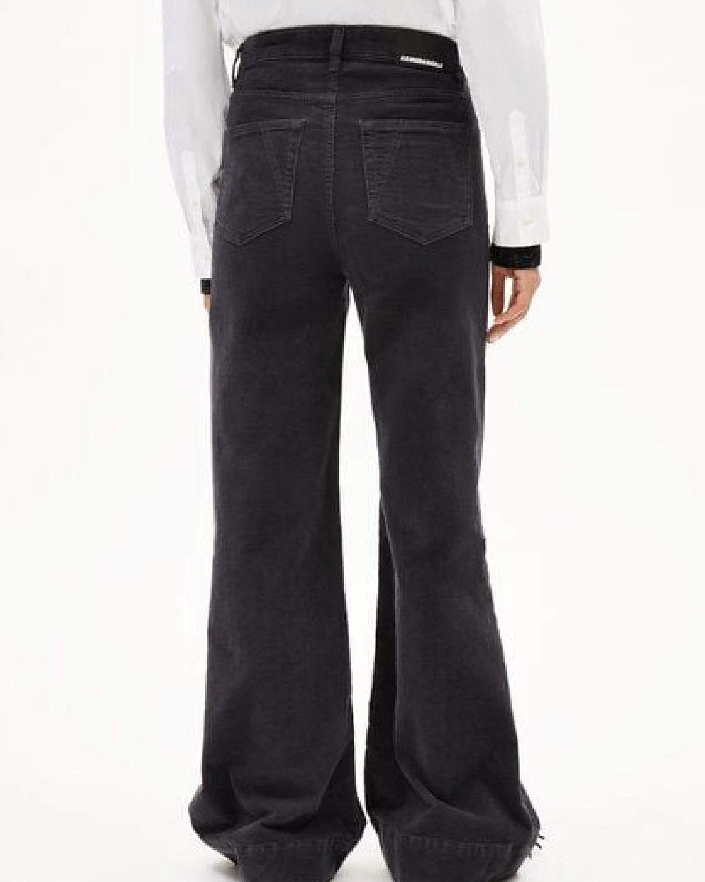 ARMEDANGELS MURLIAA CORDUROY Damen Cordhose aus Bio-Baumwoll Mix – Ansicht 2