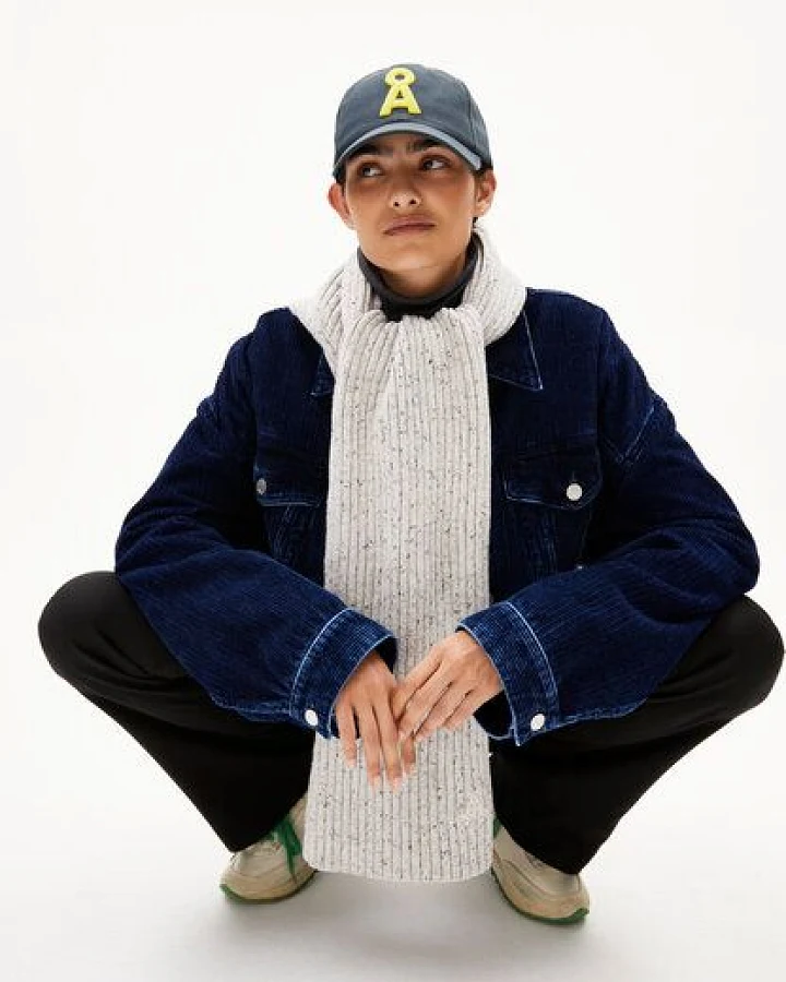 ARMEDANGELS FAARLO TWEED Unisex Schal aus recyclem Bio-Woll Mix