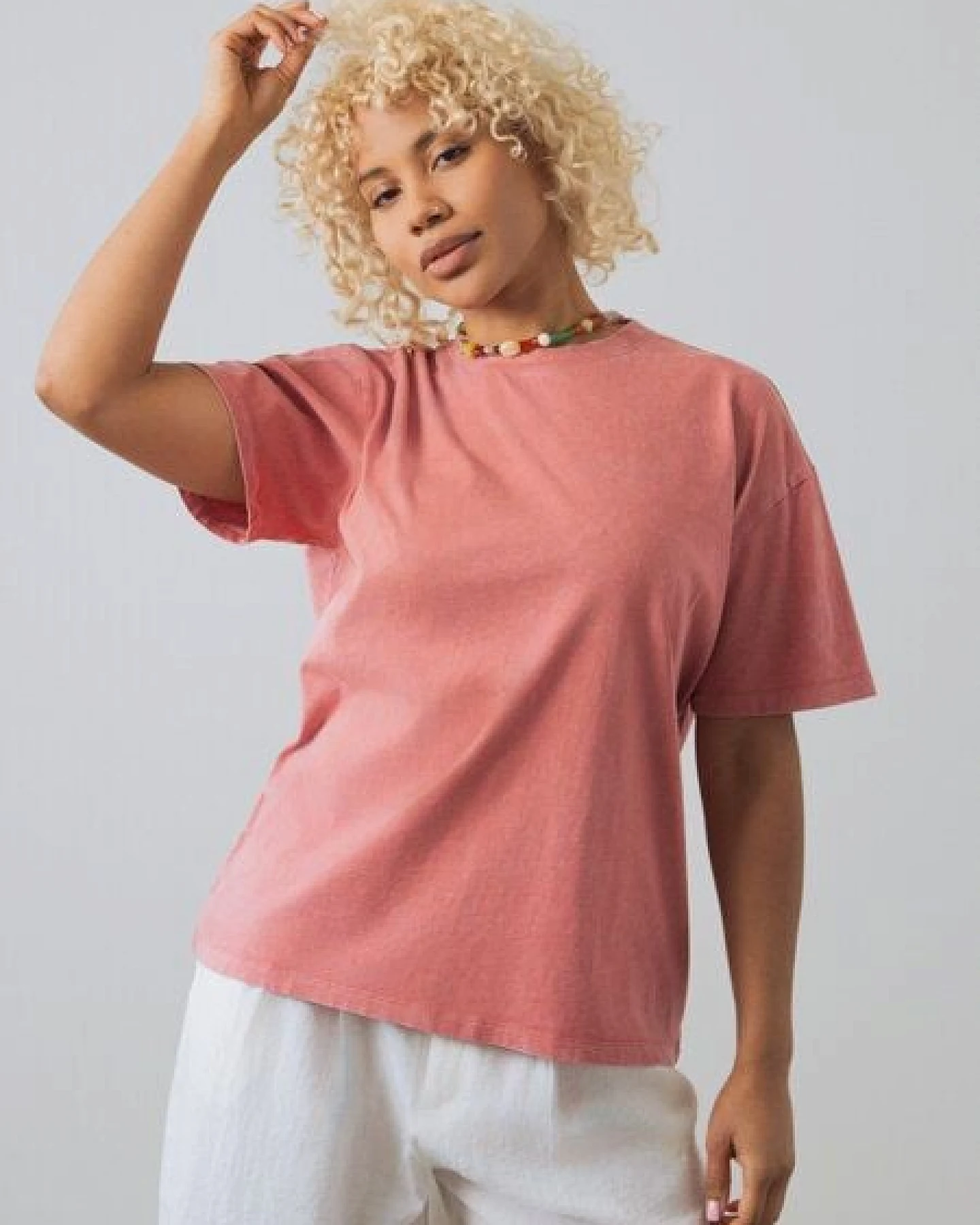 Honest Basics Damen Oversized T-Shirt aus Bio- und recycelter Baumwolle – Ansicht 2
