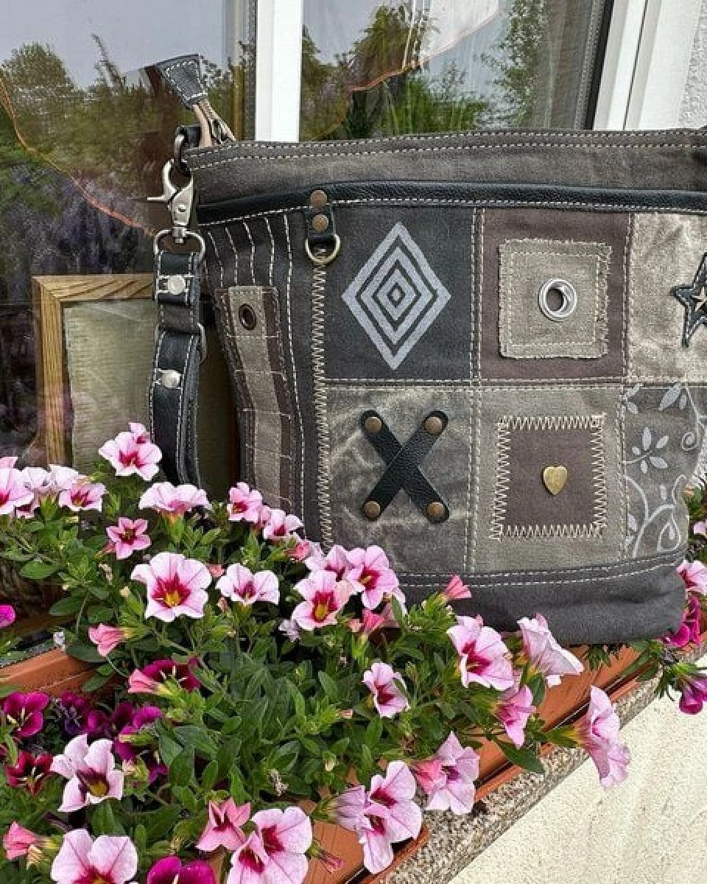Sunsa Damen Umhängetasche. Canvas Crossover Tasche in Patchwork Design – Ansicht 2