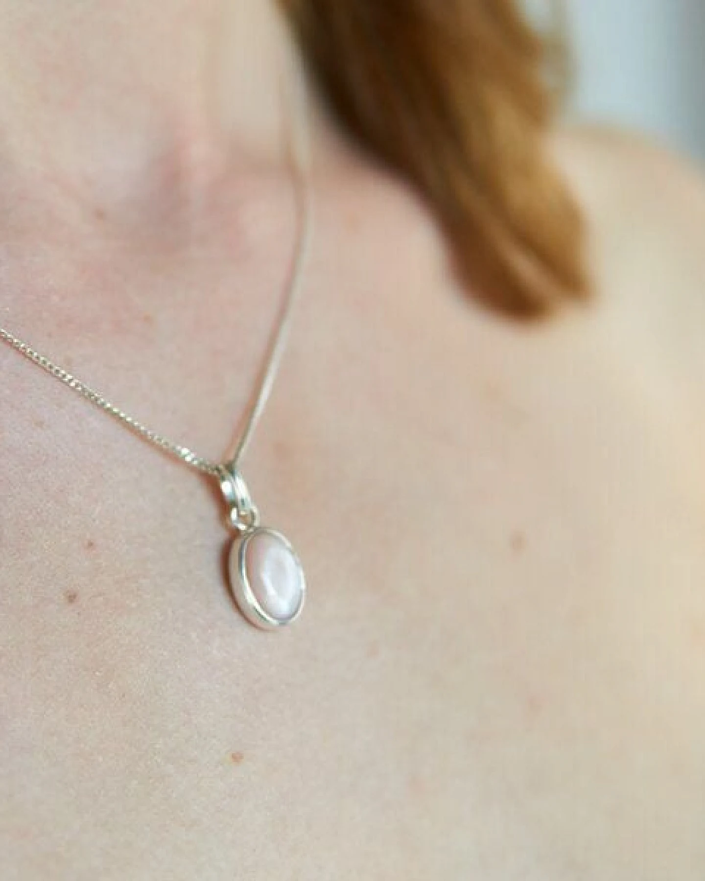 pakilia Silber Kette Perlmutt Fair-Trade und handmade – Ansicht 4
