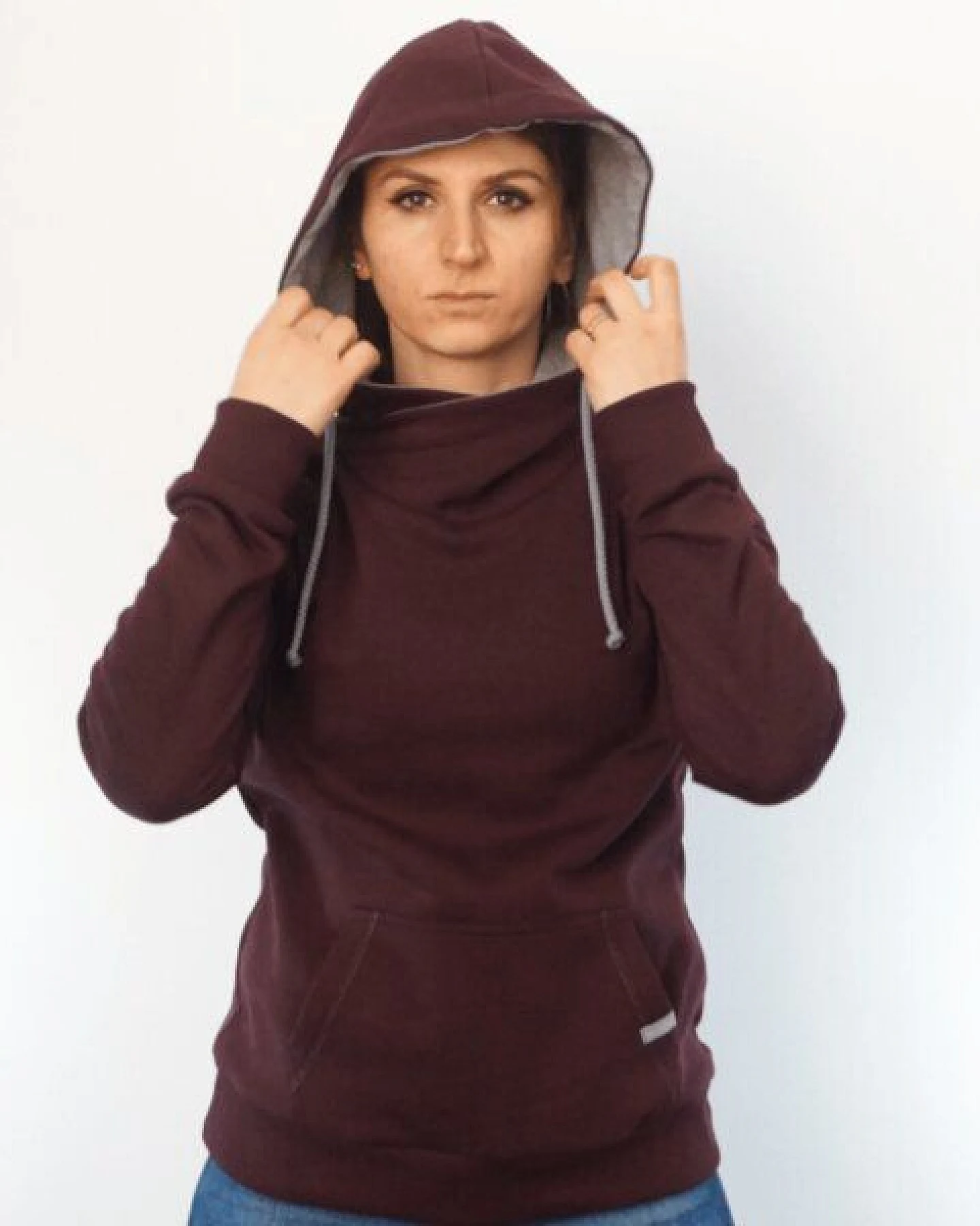 WASNI Frauen-Hoodie mit Schalkragen, made in Esslingen aus 100% Biobaumwolle – Ansicht 3