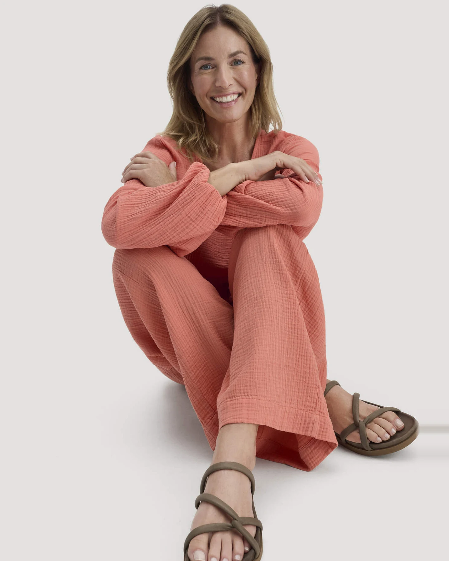 hessnatur Damen Musselin Hose Wide Leg aus Bio-Baumwolle - orange - Größe 44 – Ansicht 4