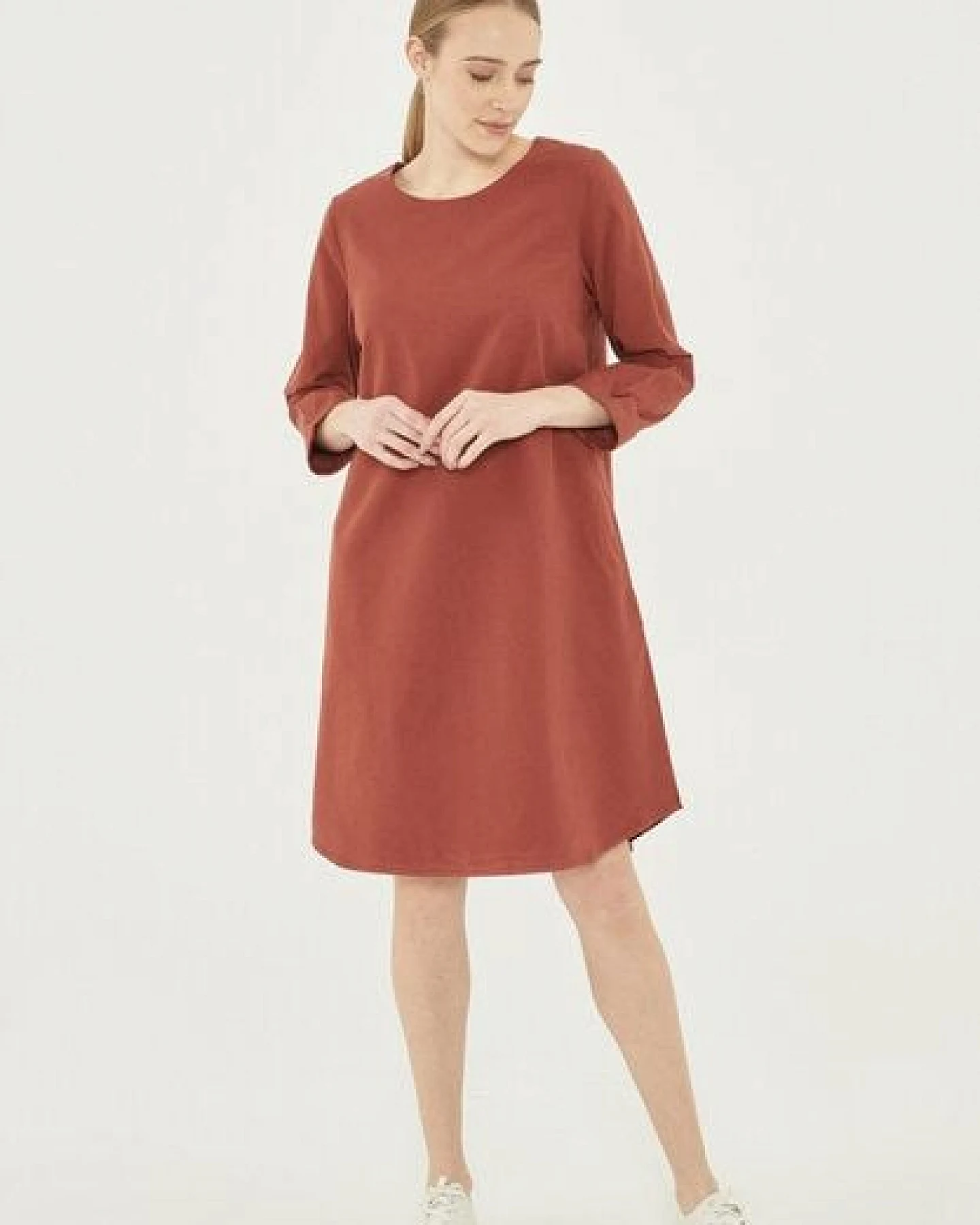 ORGANICATION Garment Dyed Kleid aus TENCEL Lyocell-mix – Ansicht 2