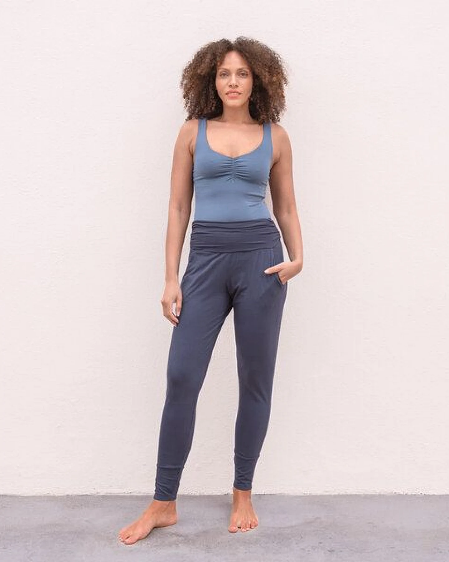 Jaya MARI TENCEL - Damen - Yoga + Loungepants aus softem Tencel/Biobauwollmix – Ansicht 2
