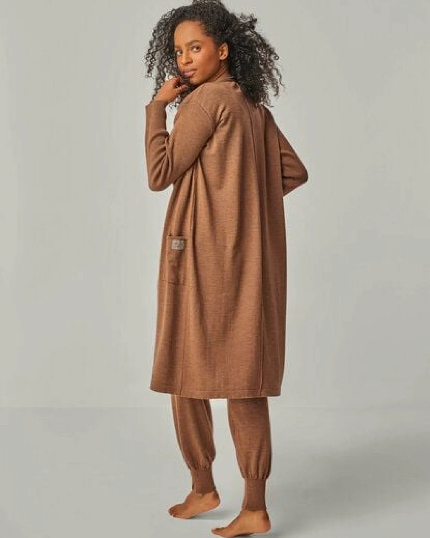 YOU LOOK PERFECT Merino Loungewear Set "Cardigan Blossom & Top Blossom & Hose Bella" – Ansicht 3
