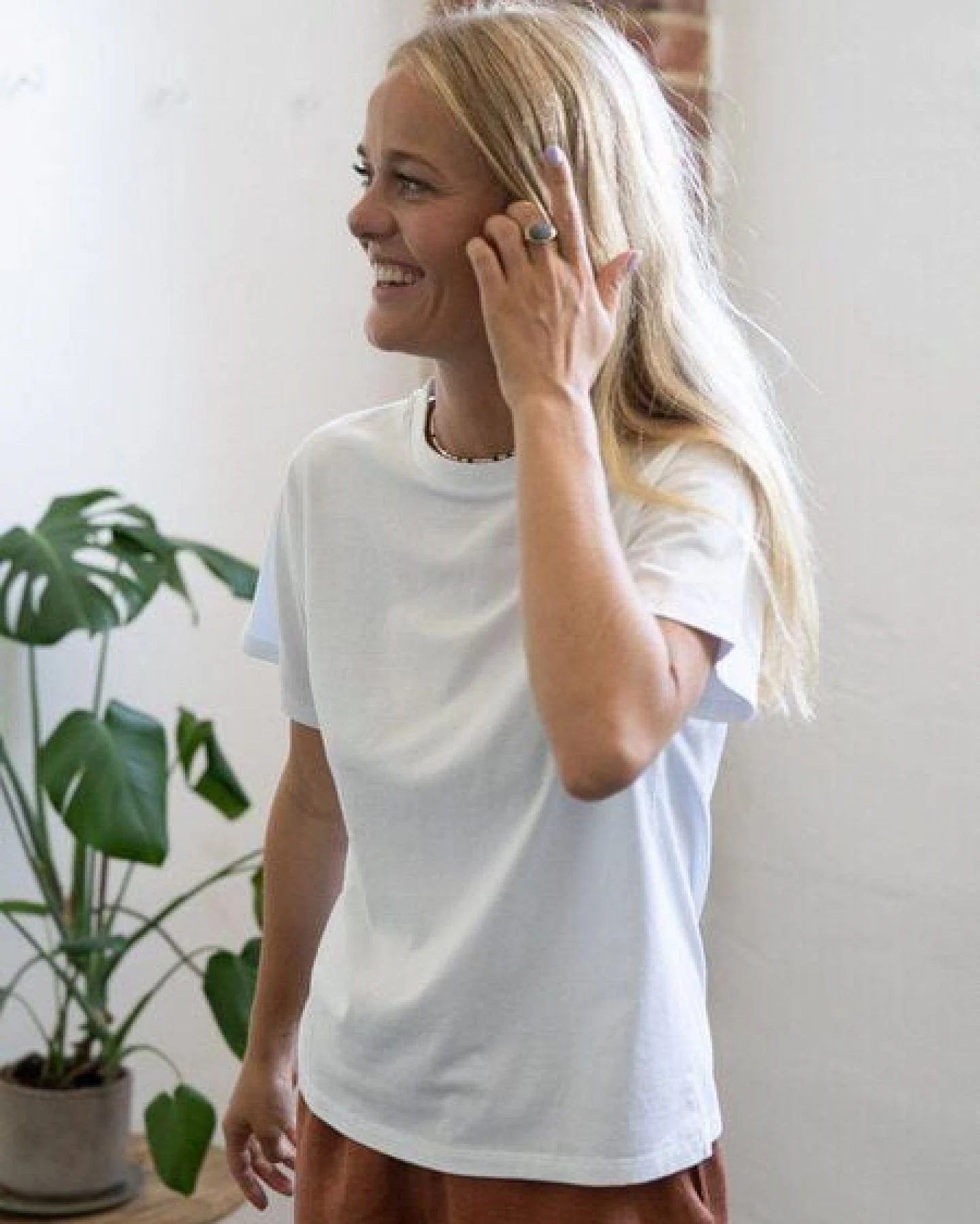 FUXBAU Frauen Basic T-Shirt – Ansicht 3
