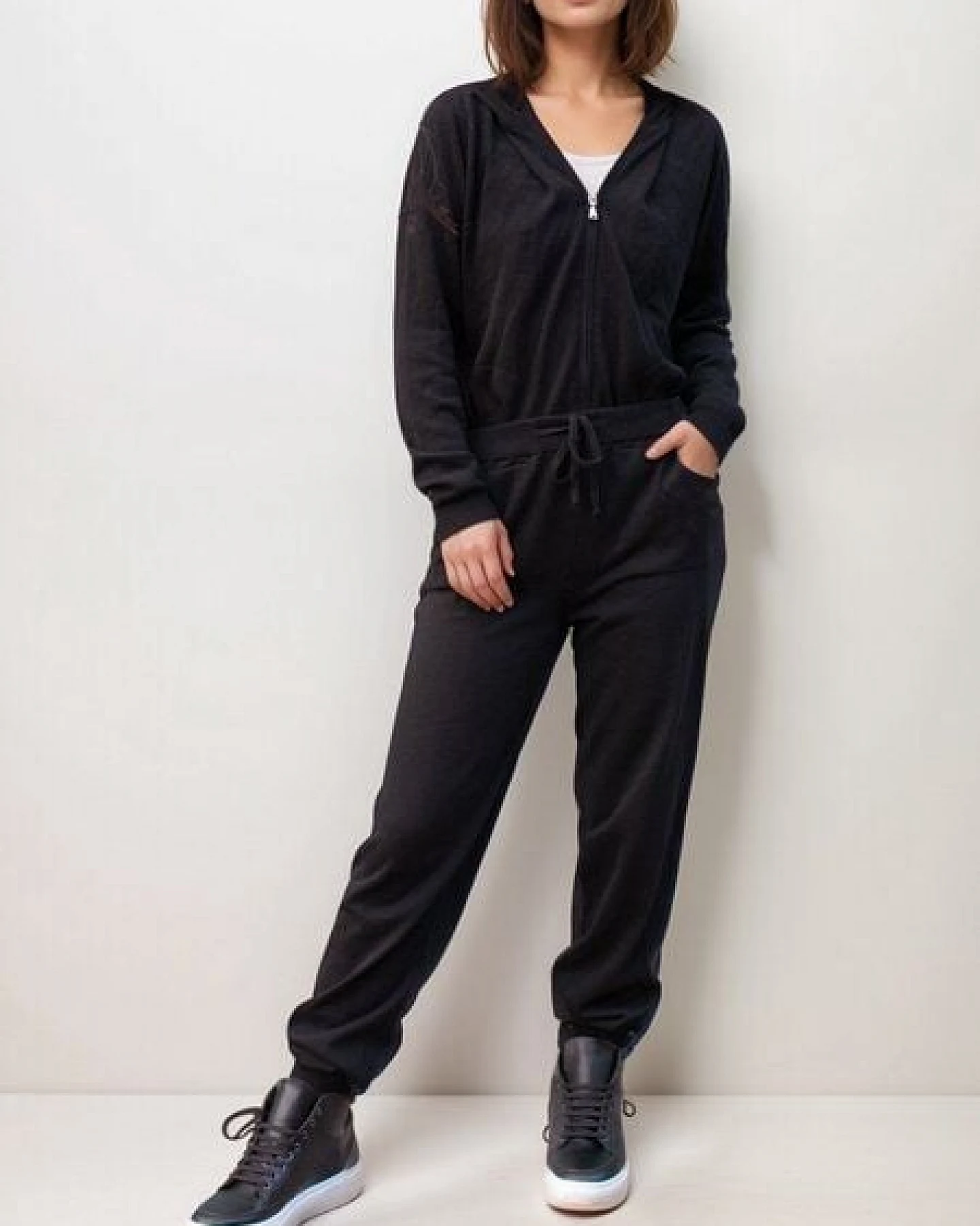 Will's Vegan Shop Lounge Knit Hoodie schwarz stricken Damen – Ansicht 2