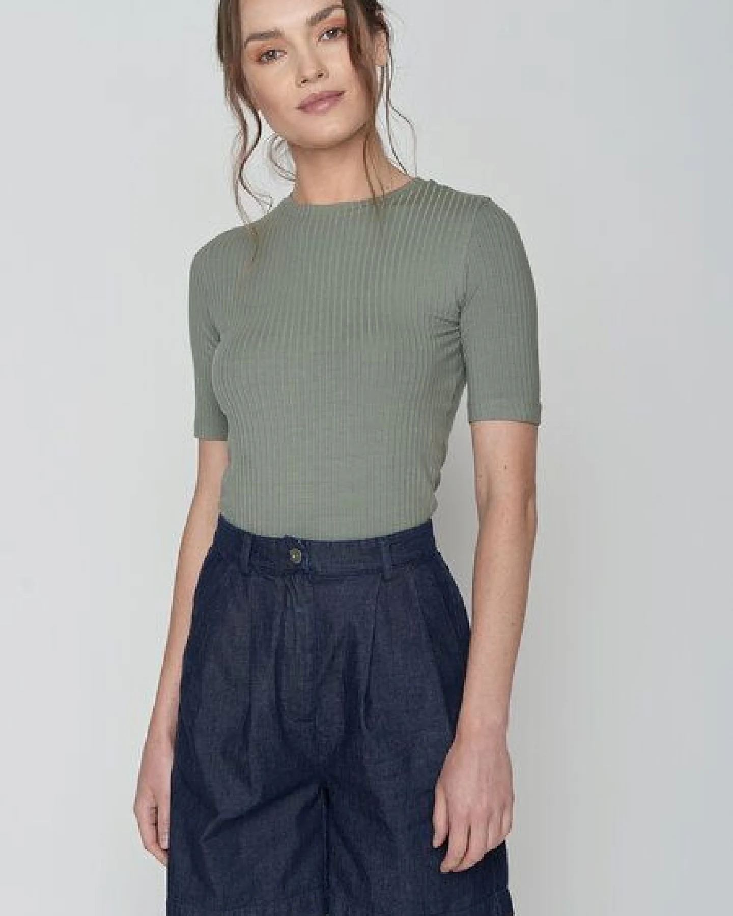 GREENBOMB Basic Lane - Sportliches Longsleeve aus LENZING TENCEL Mix / Fair & Vegan – Ansicht 3