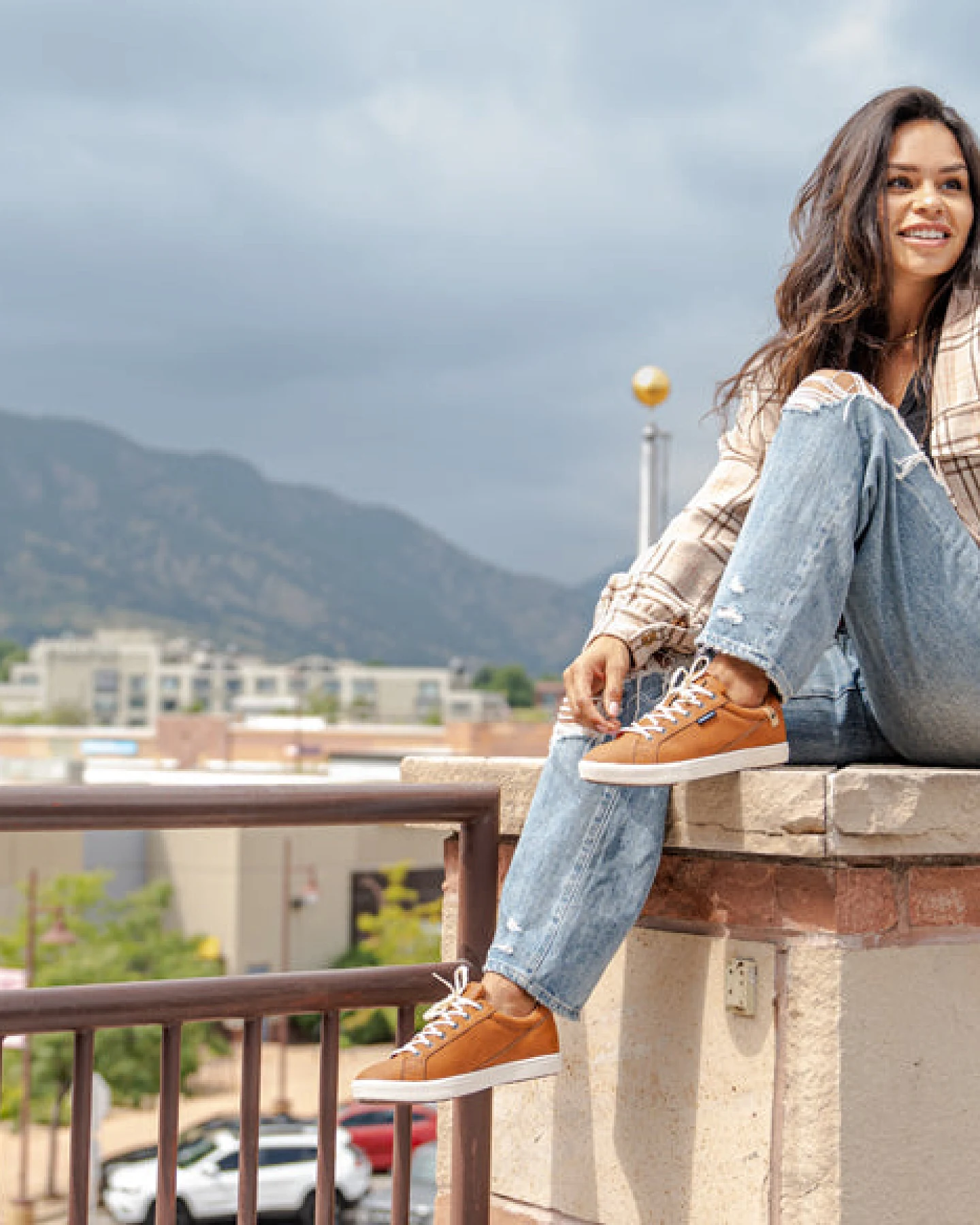 SAOLA Damen vegan Sneaker Damen Kanone Wasserdicht Karamell – Ansicht 2