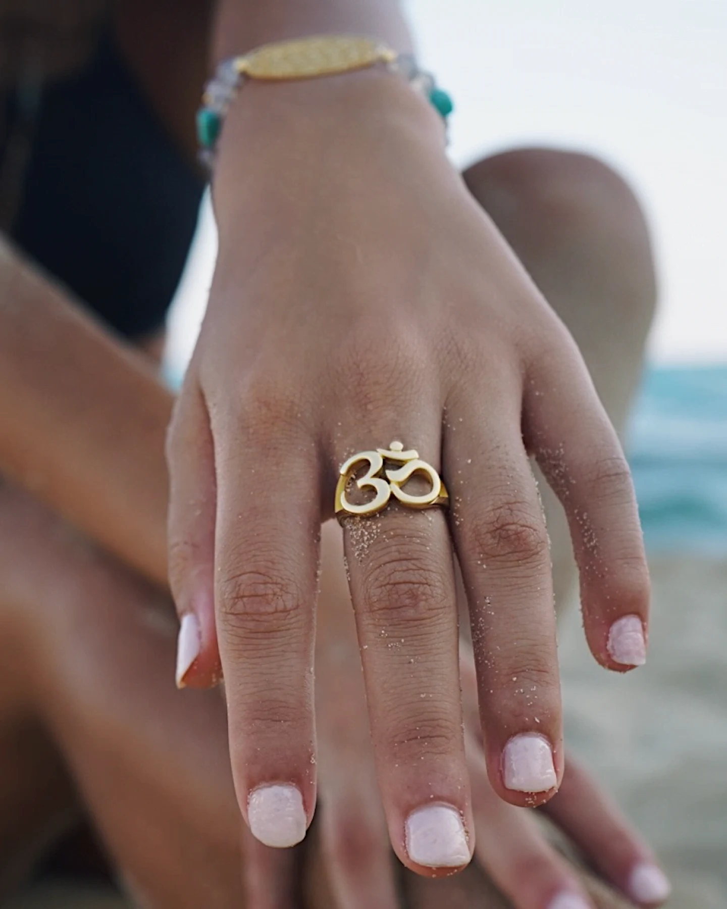 Hoffnungsträger OM Ring Gold 8.0 – Ansicht 2