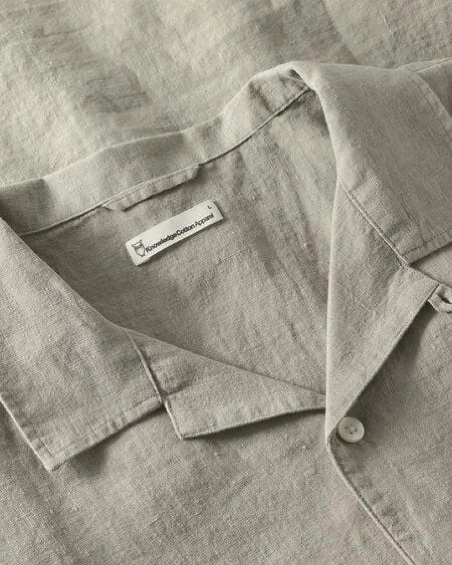 KnowledgeCotton Apparel Leinenhemd Box Fit - Short Sleeve - aus Bio-Leinen – Ansicht 3