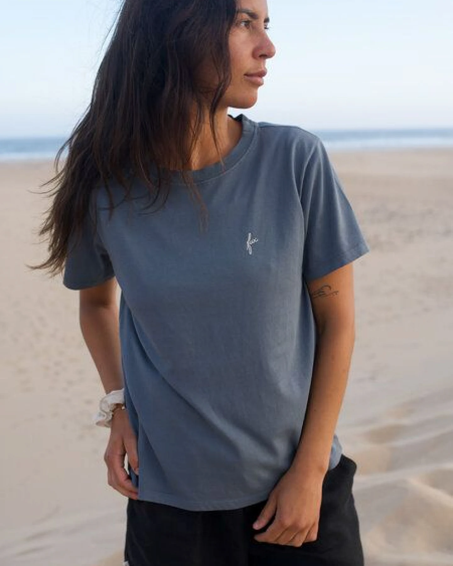FUXBAU Frauen fux T-Shirt - seegrün, seeblau & rot – Ansicht 3