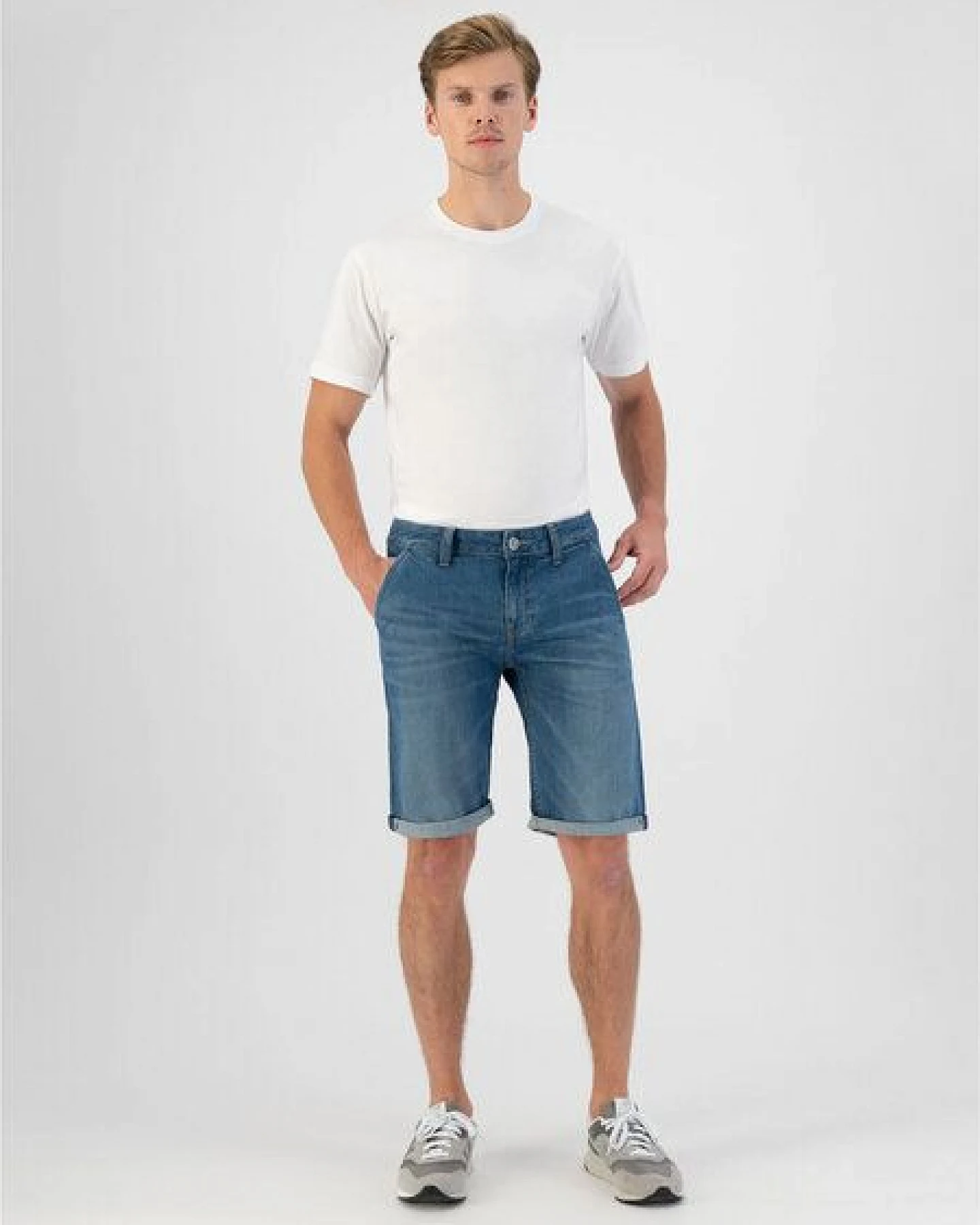 MUD Jeans Jeans Shorts - Carlo - aus Bio-Baumwolle – Ansicht 3