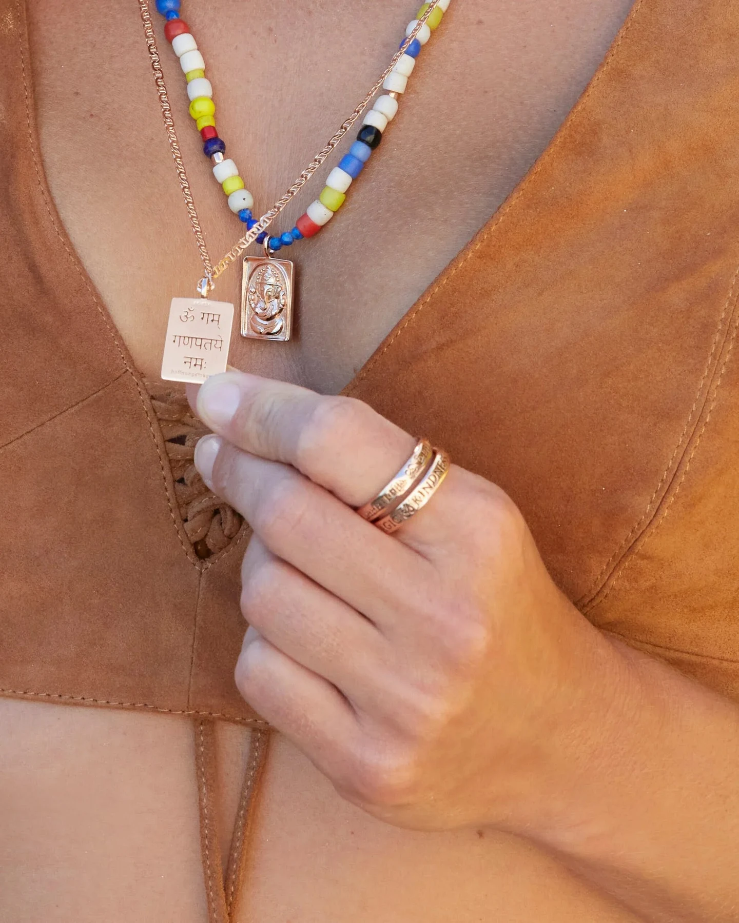 Hoffnungsträger Mantra Wunschring-Doppel „Kindness is Magic“, Roségold – Ansicht 5