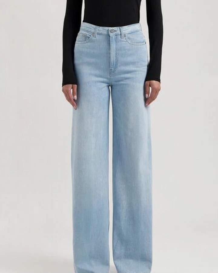 MUD Jeans Unisex Jeans "Wyde Sara - Sun Stone"
