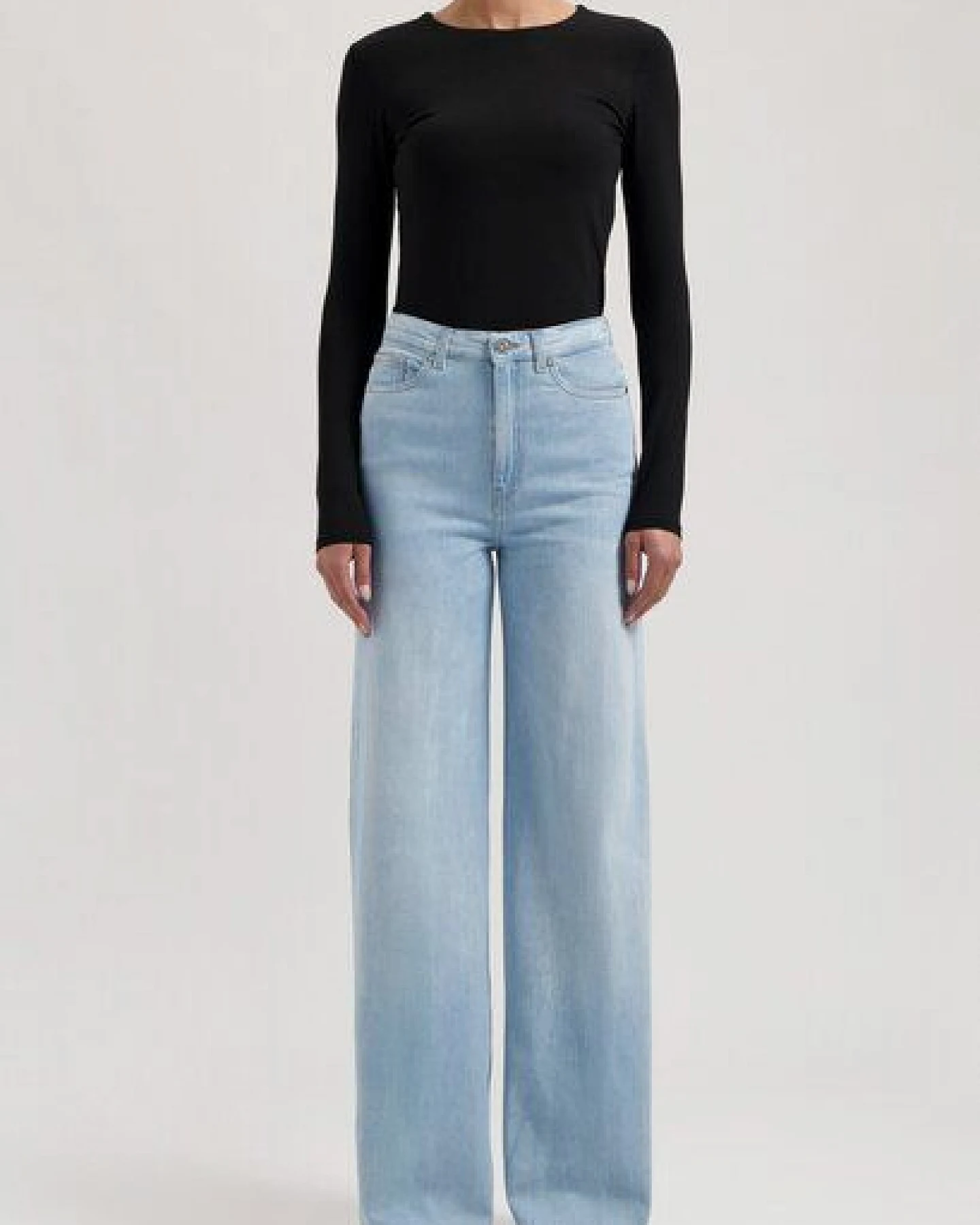 MUD Jeans Unisex Jeans "Wyde Sara - Sun Stone" – Ansicht 2