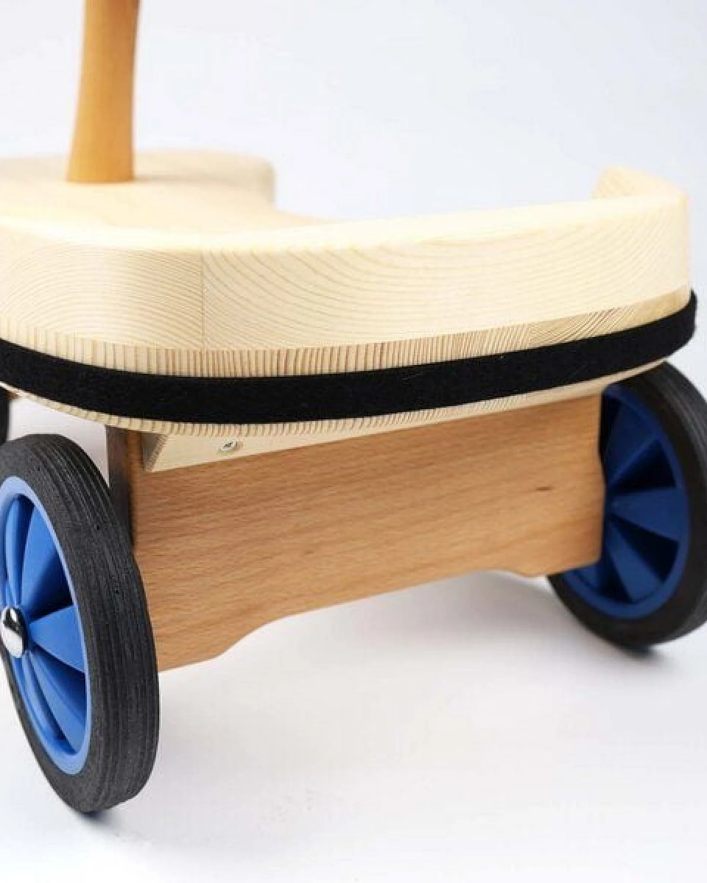 Lautenbach Rutschauto Holz – Ansicht 2