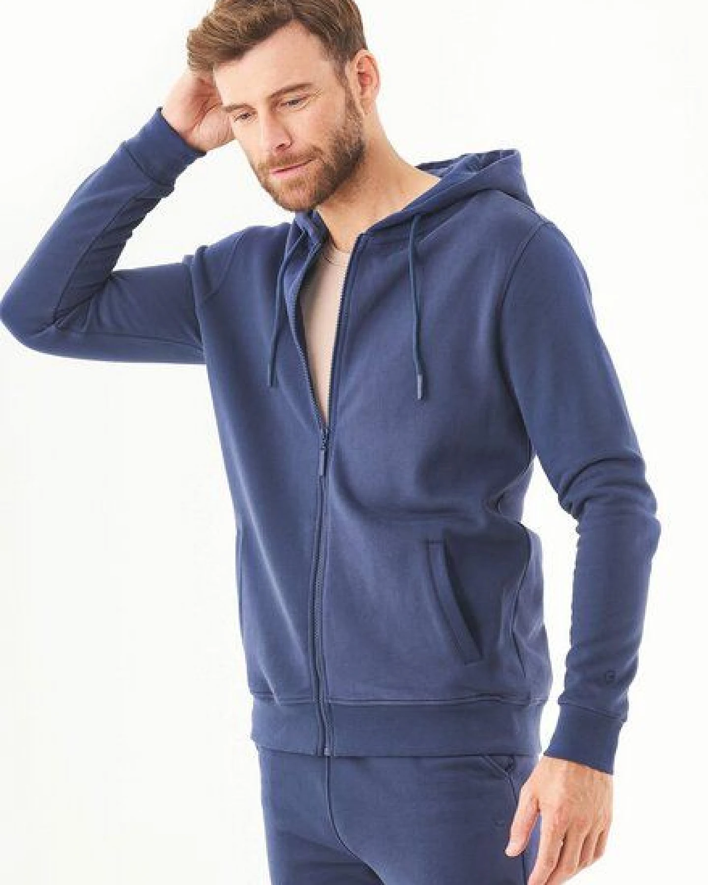 ORGANICATION Soft Touch Sweatjacke aus Bio-Baumwolle – Ansicht 3