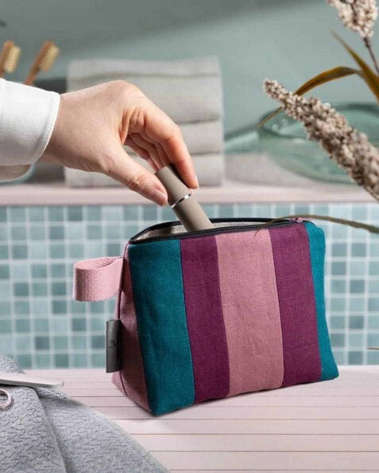 nahtur-design Kosmetiktasche aus 100% Leinen – Ansicht 3