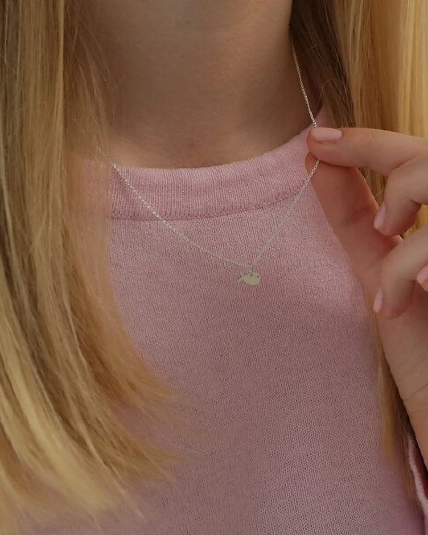 BELLYBIRD Jewellery Halskette - kleiner Fisch (Wal), Anhänger/ Silber/ Silber vergoldet – Ansicht 3