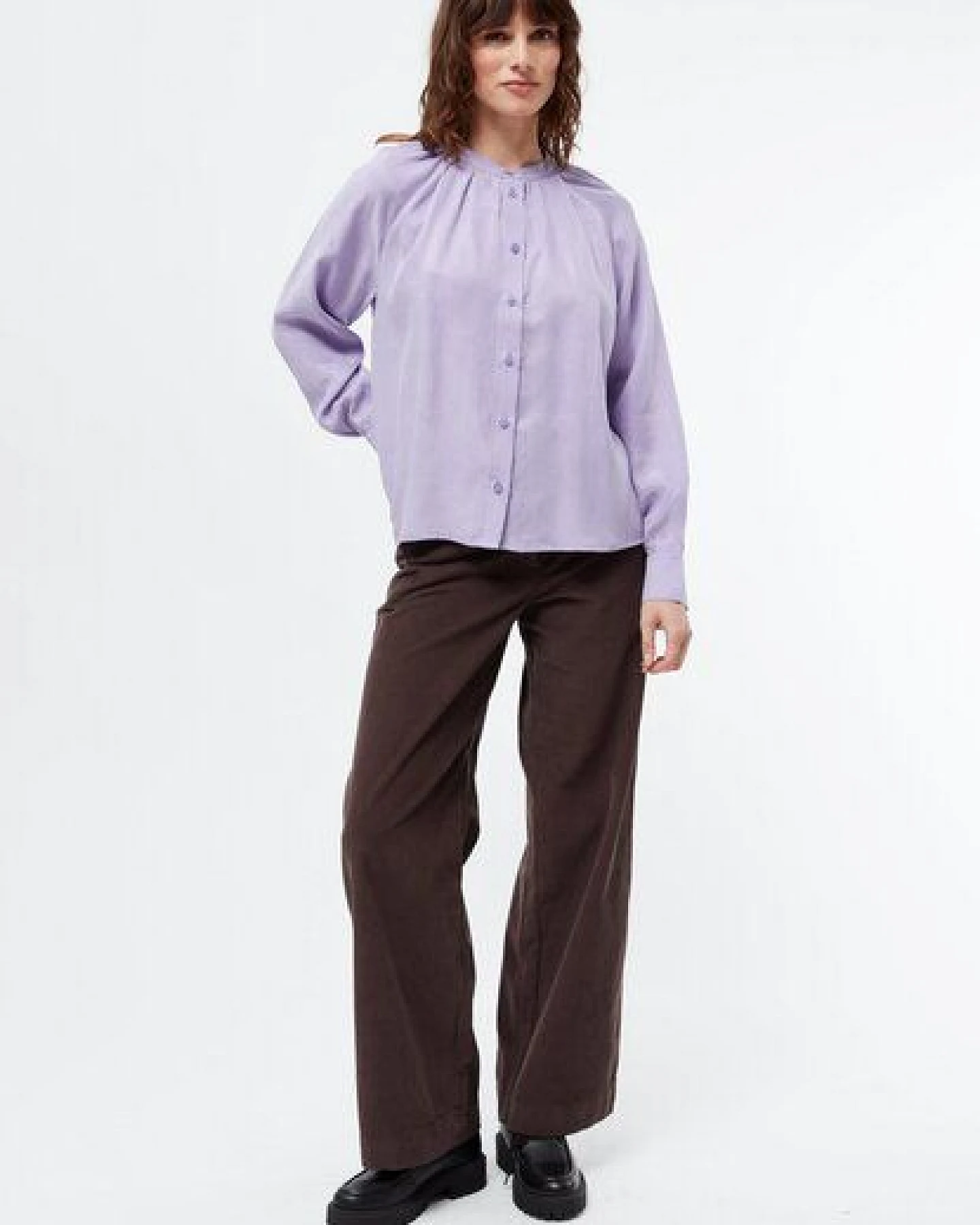 Givn Berlin Bluse GBSMILLA mit Puffärmeln aus TENCEL mit Peach-Effekt – Ansicht 2