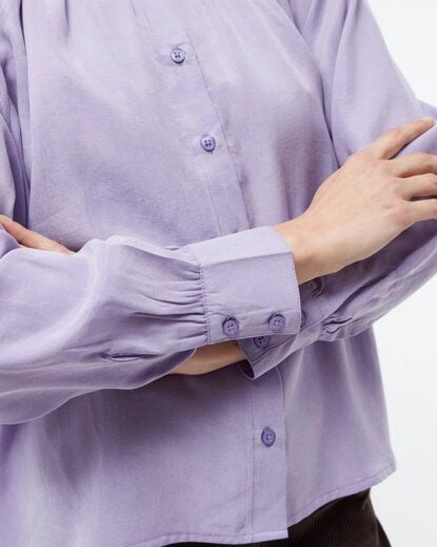 Givn Berlin Bluse GBSMILLA mit Puffärmeln aus TENCEL mit Peach-Effekt – Ansicht 3