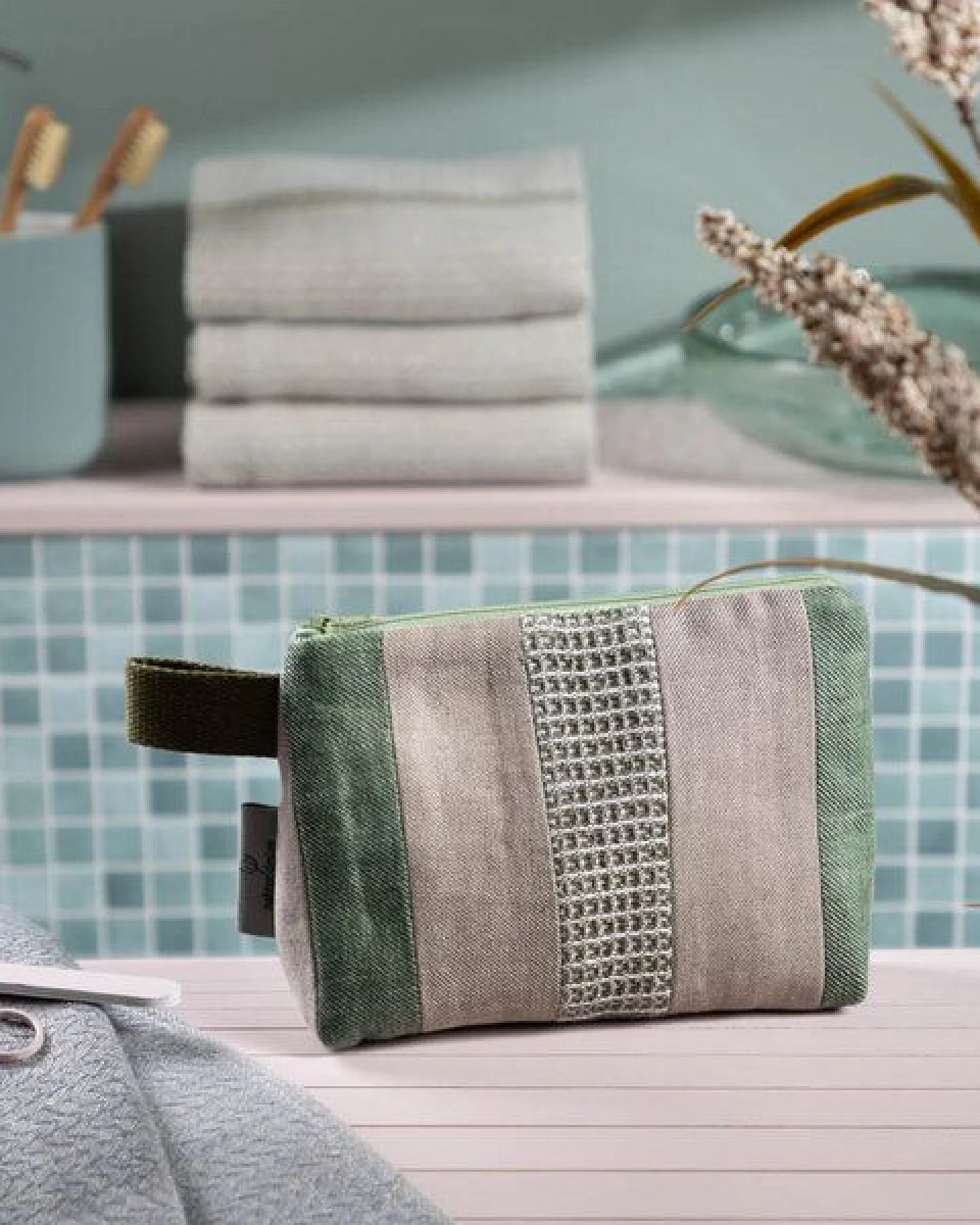 nahtur-design Kosmetiktasche aus 100% Leinen – Ansicht 2