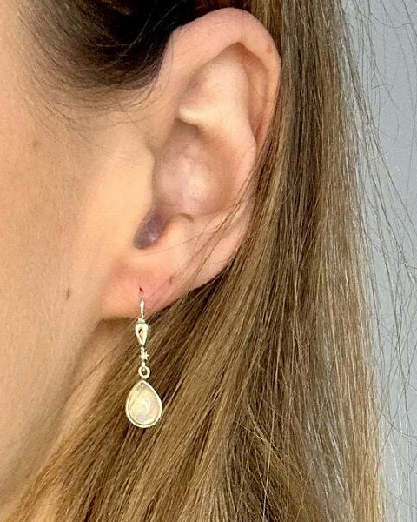 MOANINA Ohrringe Nola Mondstein - 375 Massivgold – Ansicht 2