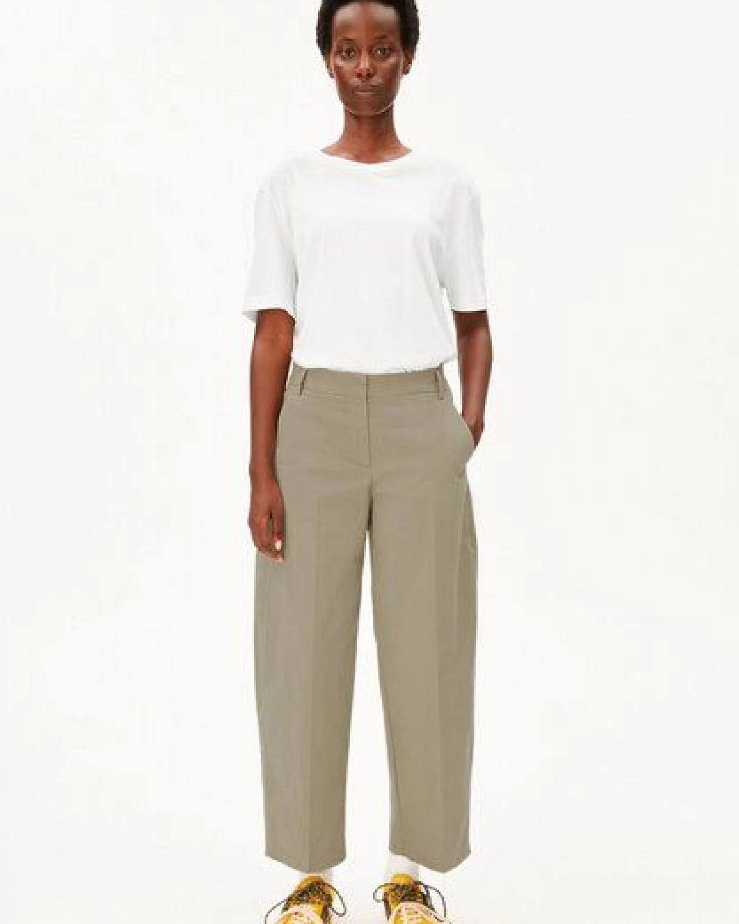 ARMEDANGELS BARREL TWILL Damen Webhose aus Bio-Baumwoll Mix – Ansicht 4