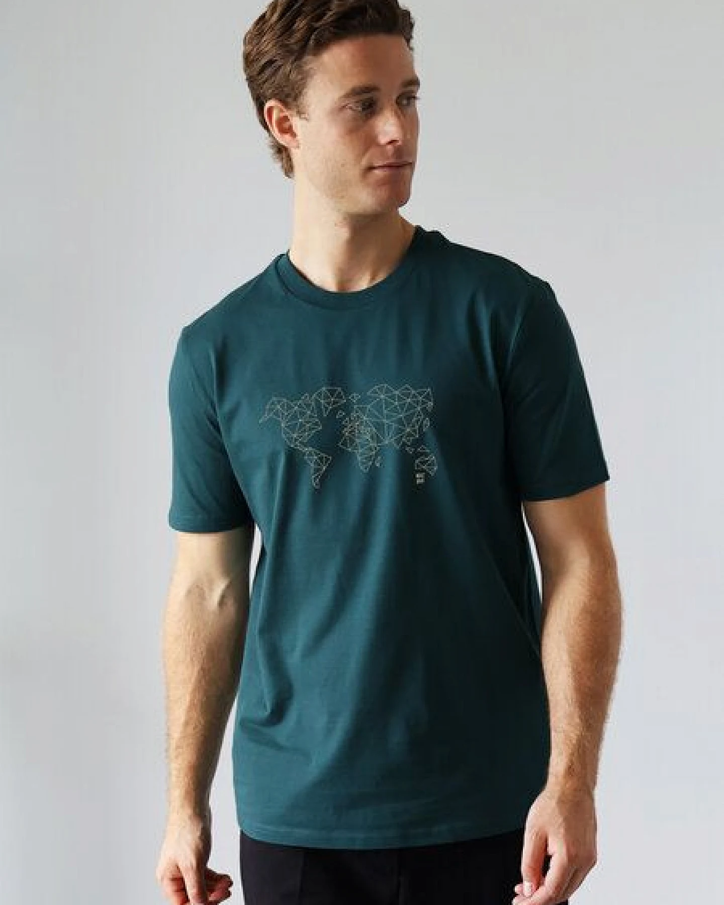 Kultgut T-Shirt mit Motiv / Worldmap – Ansicht 2