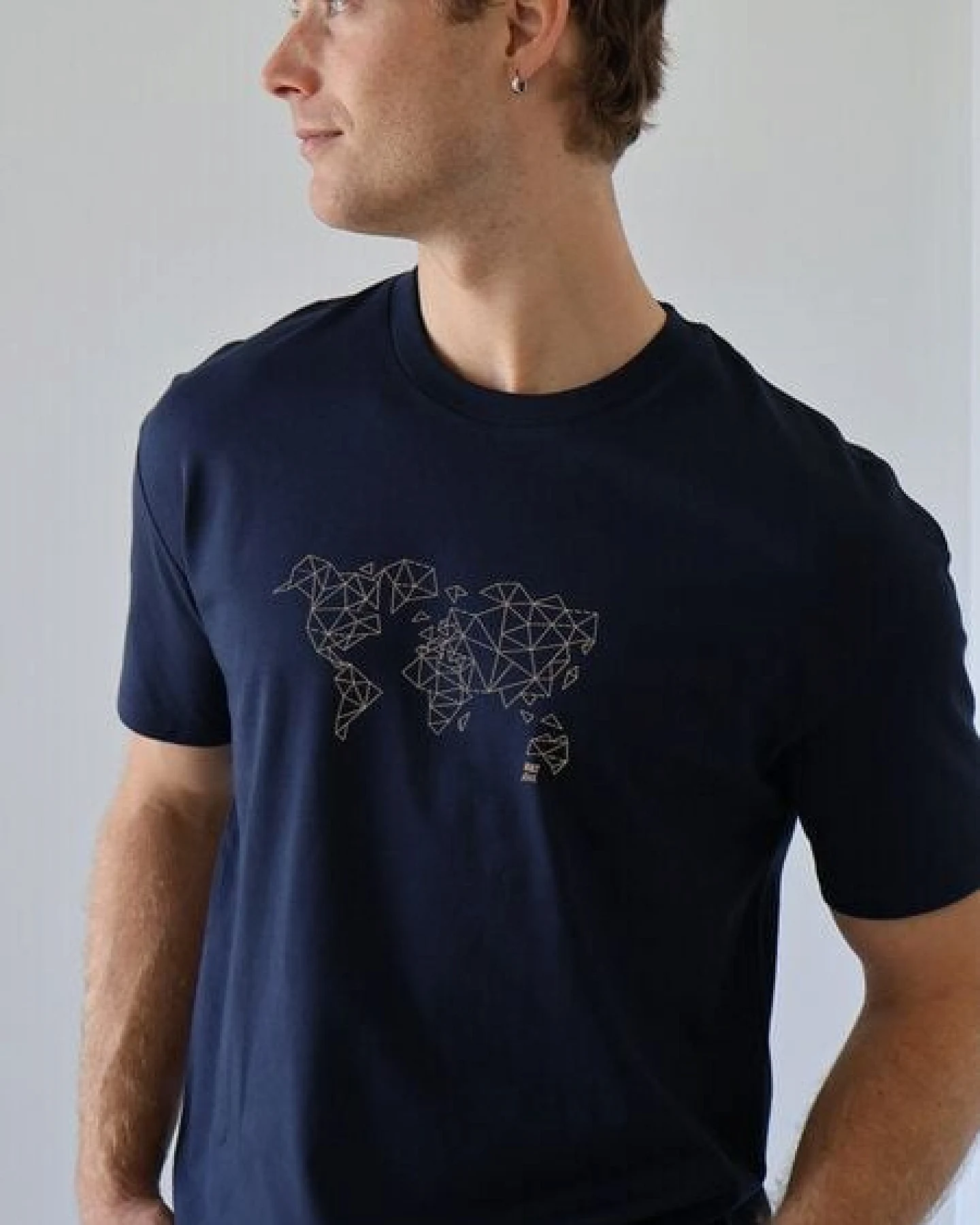 Kultgut T-Shirt mit Motiv / Worldmap – Ansicht 2