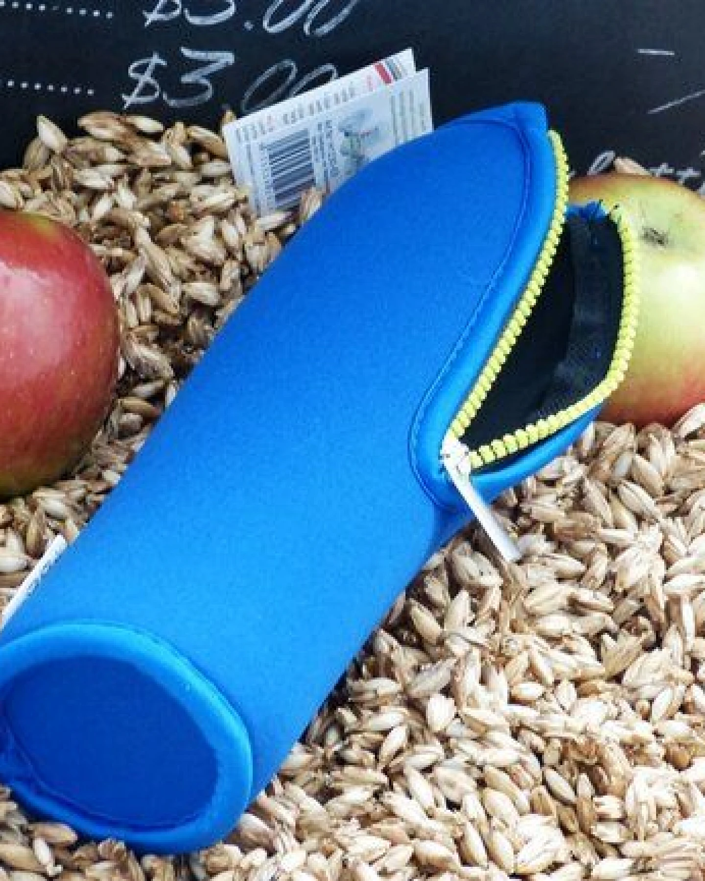 Dora's Dora’s Neopren-Schutzhülle (0,5l) – Isoliert & Stoßfest – Verschiedene Farben – Ansicht 2