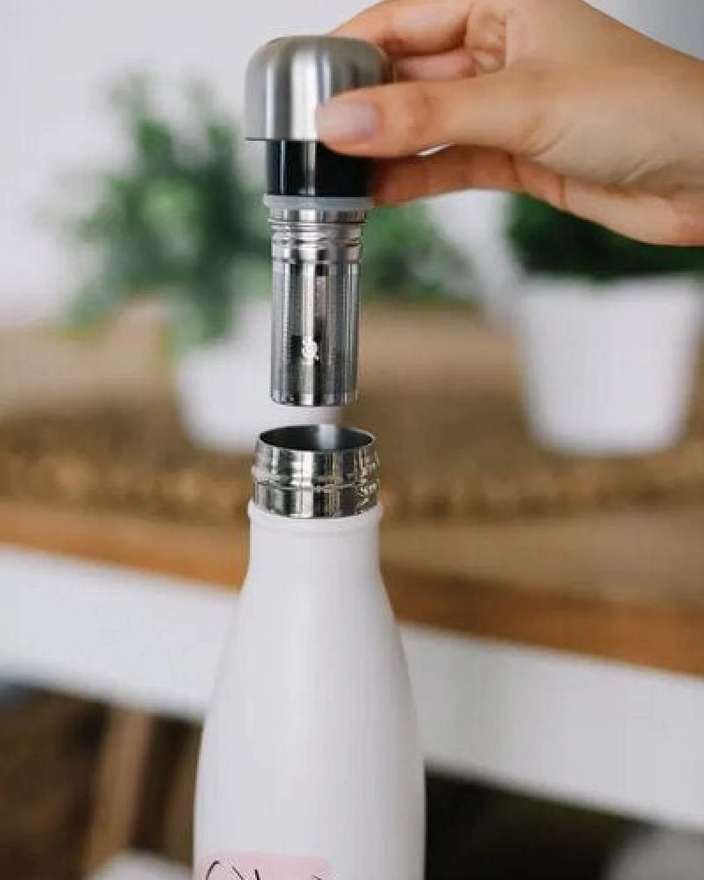 Qwetch Teefilter für 260ml und 500ml Trinkflasche – Ansicht 3