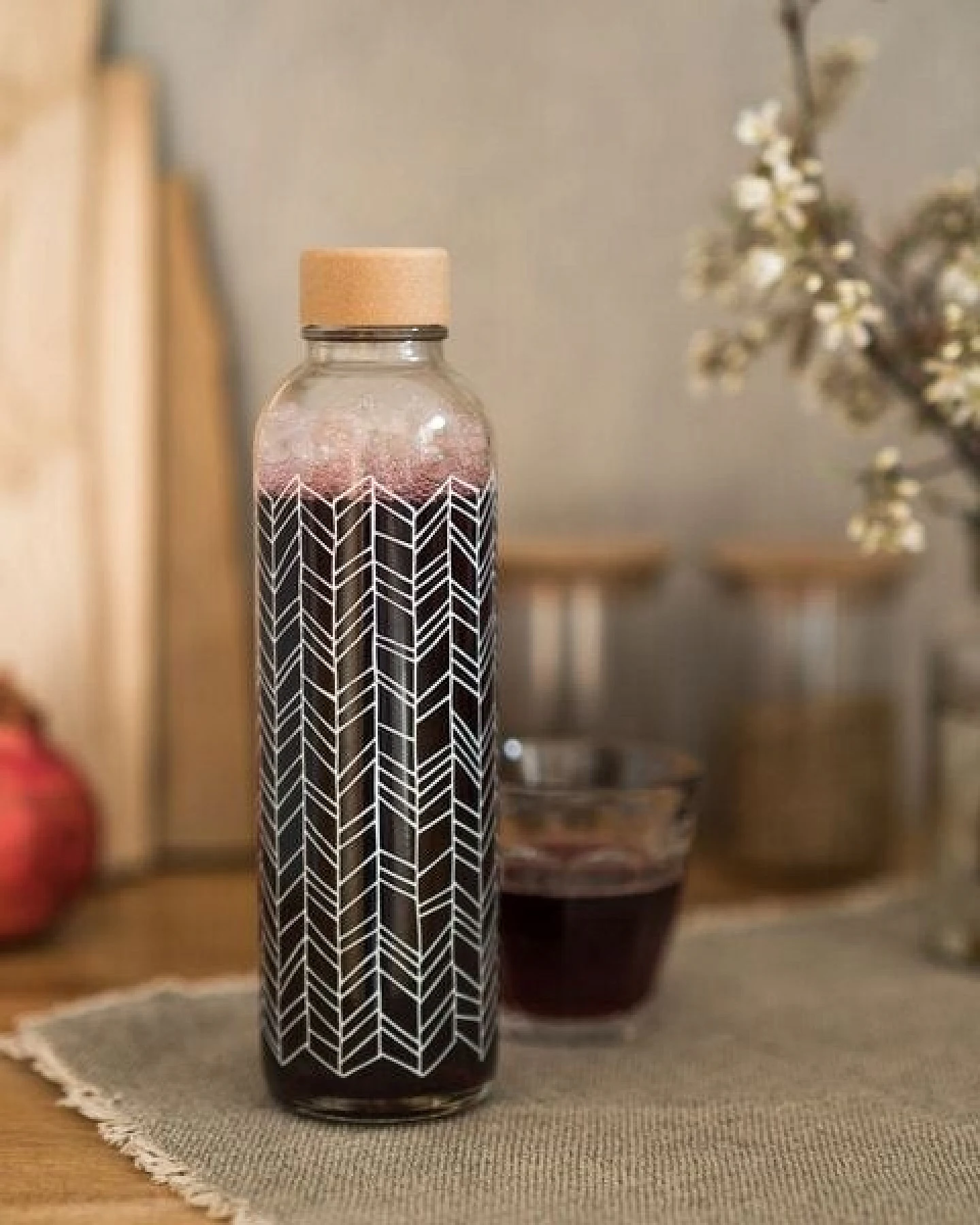 Carry Bottles Glastrinkflasche 0.7l verschiedene Designs – Ansicht 4