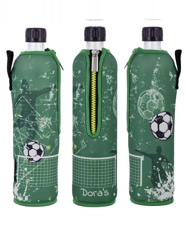 Dora's Dora’s Glas-Trinkflasche "Fußball" (0,5l) – Mit isolierender Neoprenhülle – Auslaufsicher