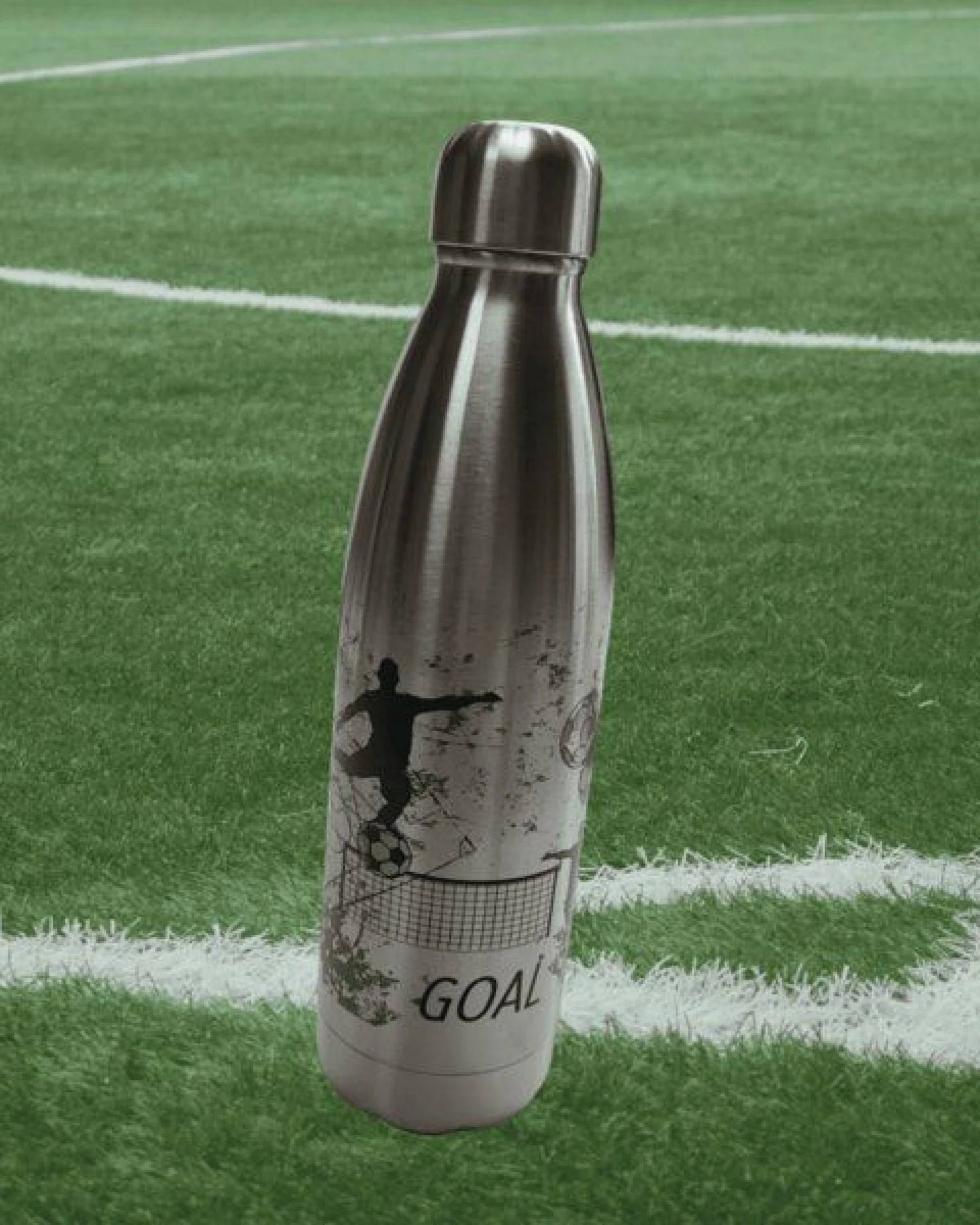 Dora's Dora’s Kinder-Thermoflasche "Fußball" (0,5l) – Doppelwandiger Edelstahl – Ansicht 2