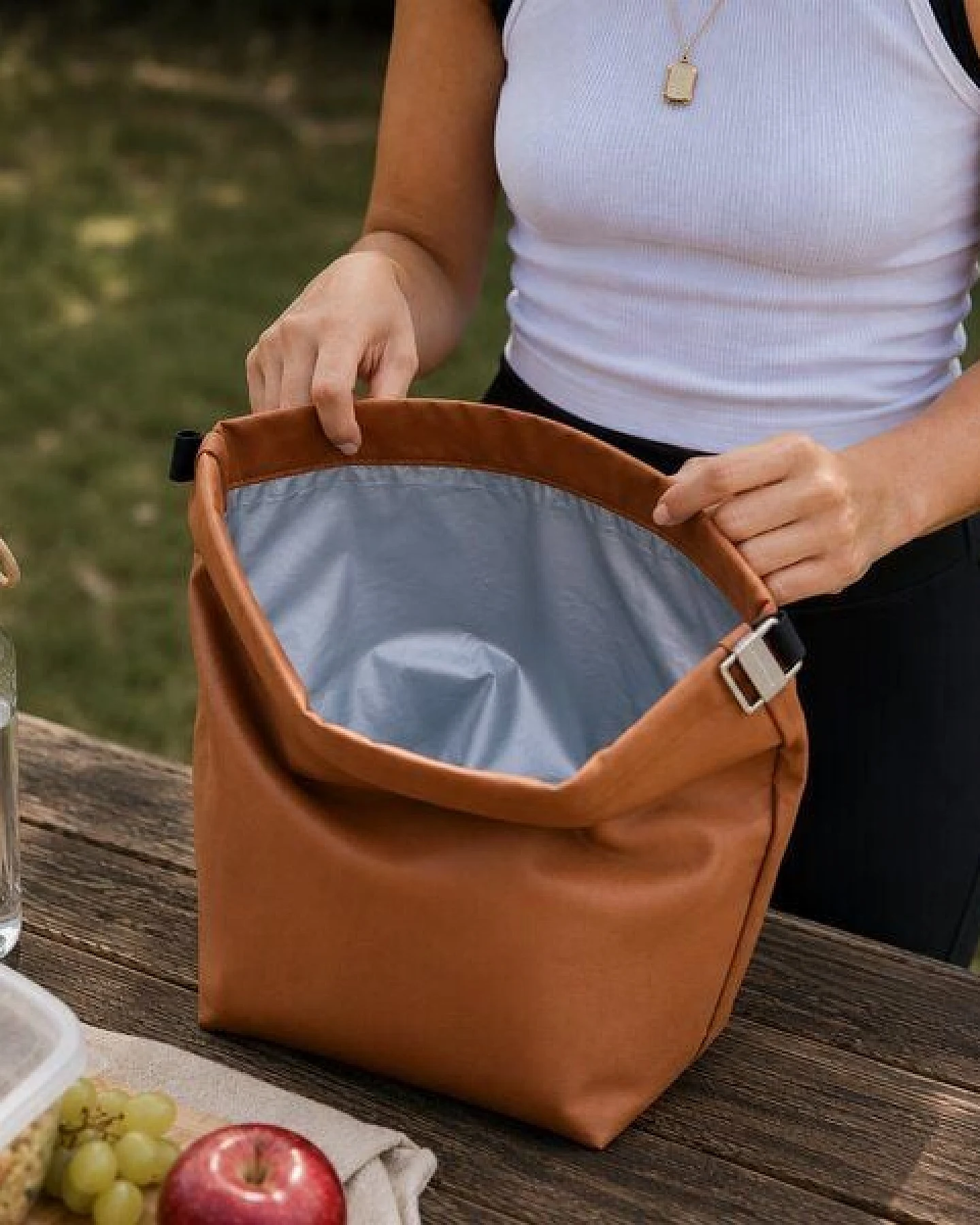 Good To Give Kühltasche klein aus recyceltem PET – Ansicht 4