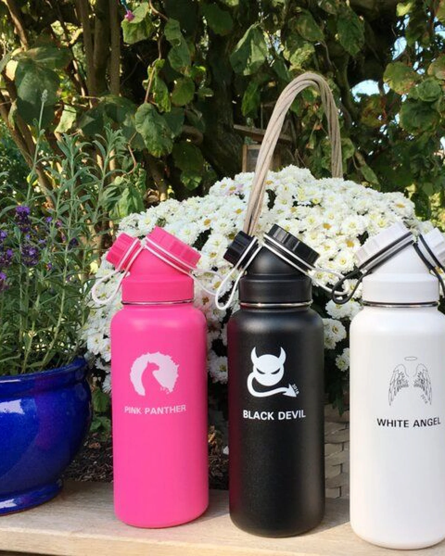 JN JuNiki's 3er Set zum Sparpreis: Exklusive JuNiki´s Trinkflaschen XL aus Edelstahl Vakuum-isoliert 1L/32oz – limitierte Sondereditionen – Ansicht 2