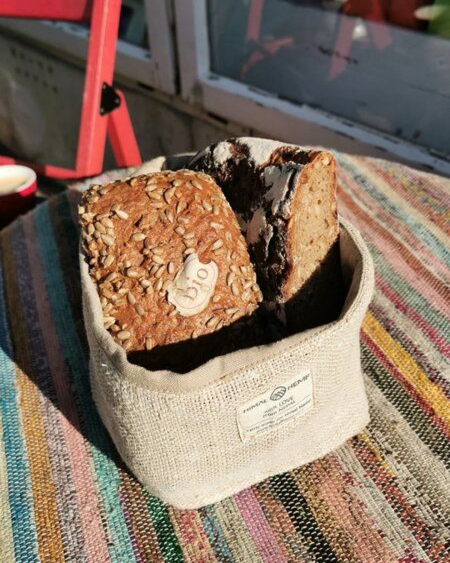 Textiler Brotkorb / Brotbeutel aus wildem Hanf / Brotkörbchen von Himal Hemp – Ansicht 2