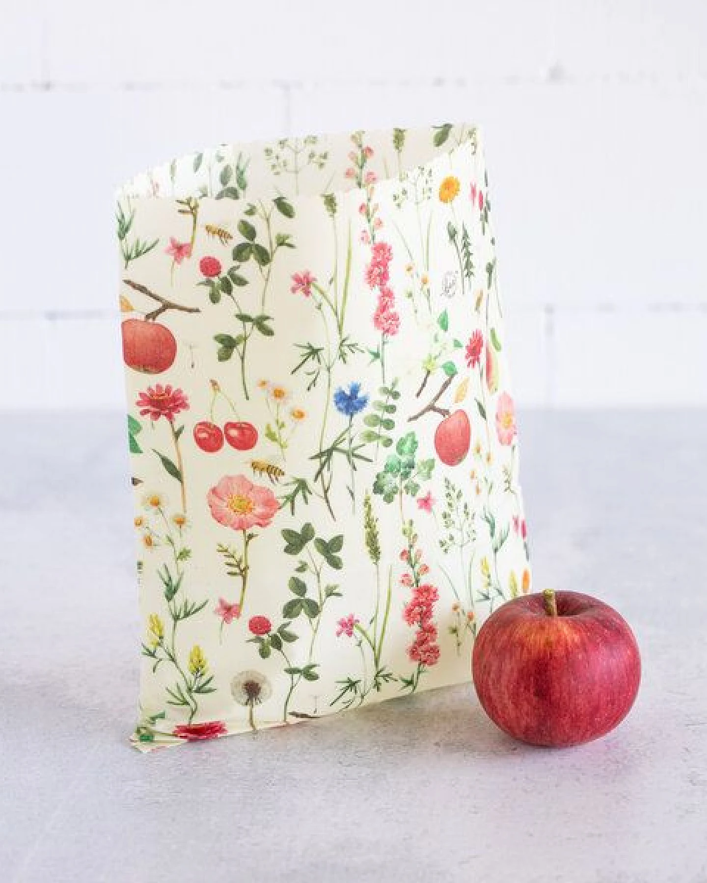 little bee fresh Bienenwachstuch-Beutel "Mittel" - 20×24 cm – Ansicht 2