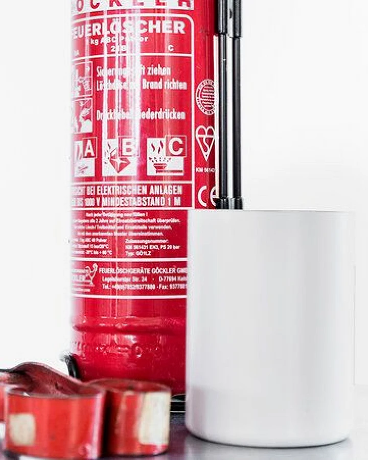 werkvoll by Lena Peter Recycling Feuerlöscher Punkte und Streifen Box FIRE