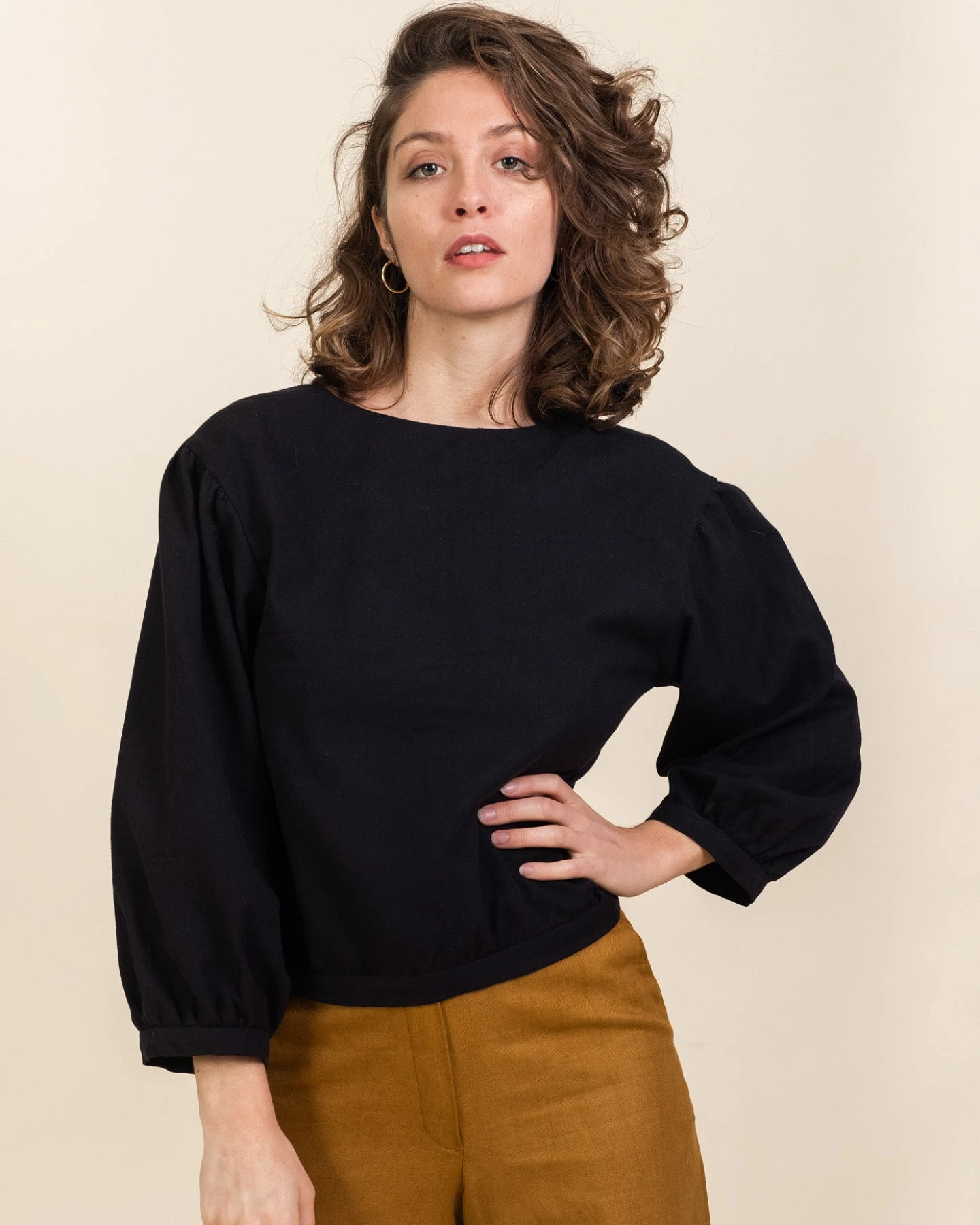 Jyoti - Fair Works Damen vegan Bluse Sahay Schwarz – Ansicht 2