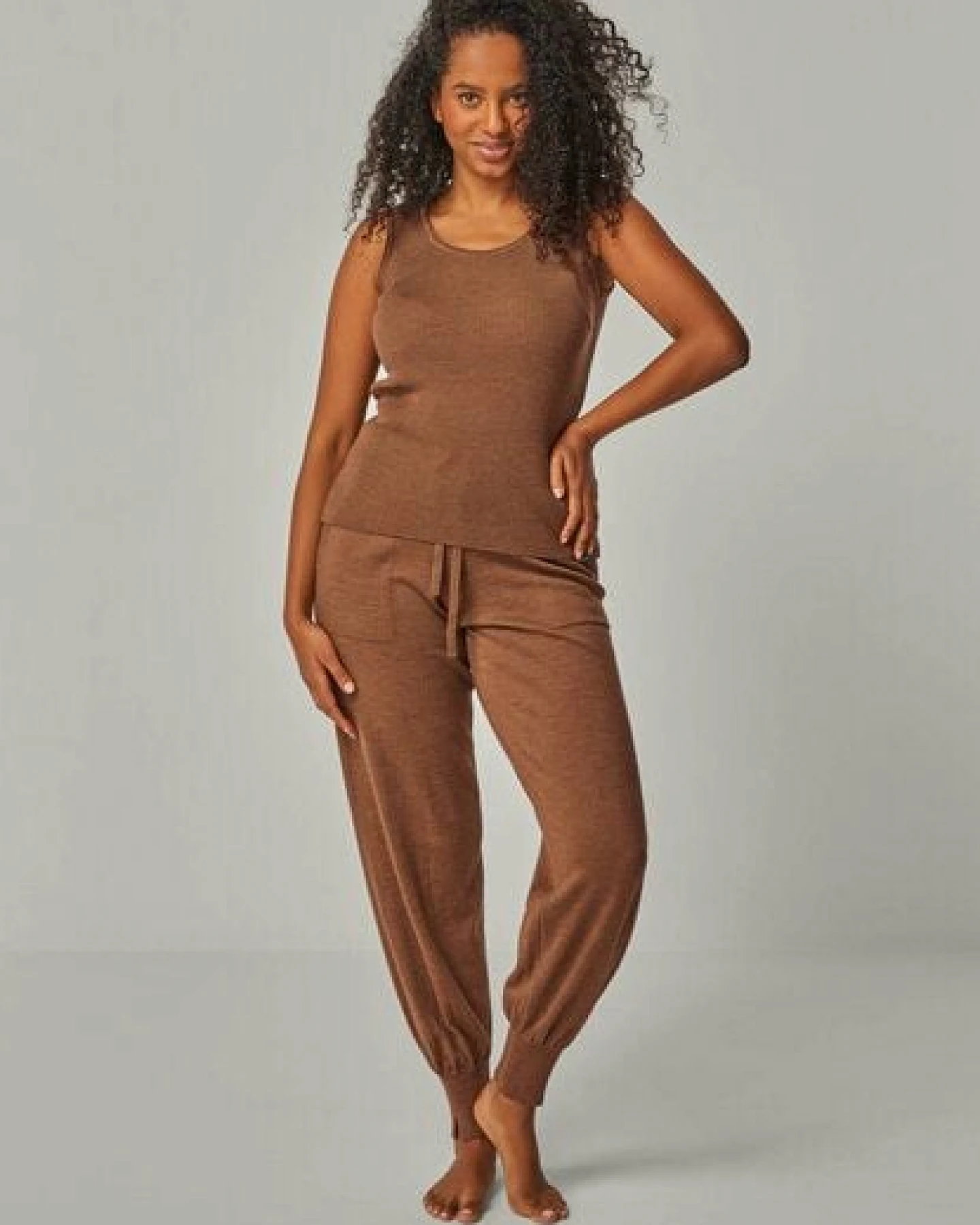 YOU LOOK PERFECT 100% Merino Rippen-Stricktop "Blossom" – Ansicht 3