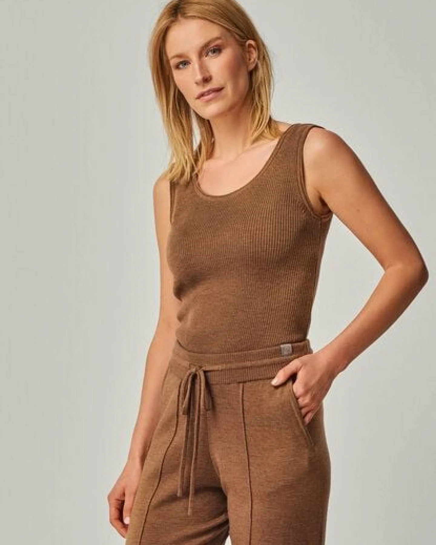 YOU LOOK PERFECT Merino Loungewear Set „Stricktop Blossom & Strickhose Elisa" – Ansicht 4