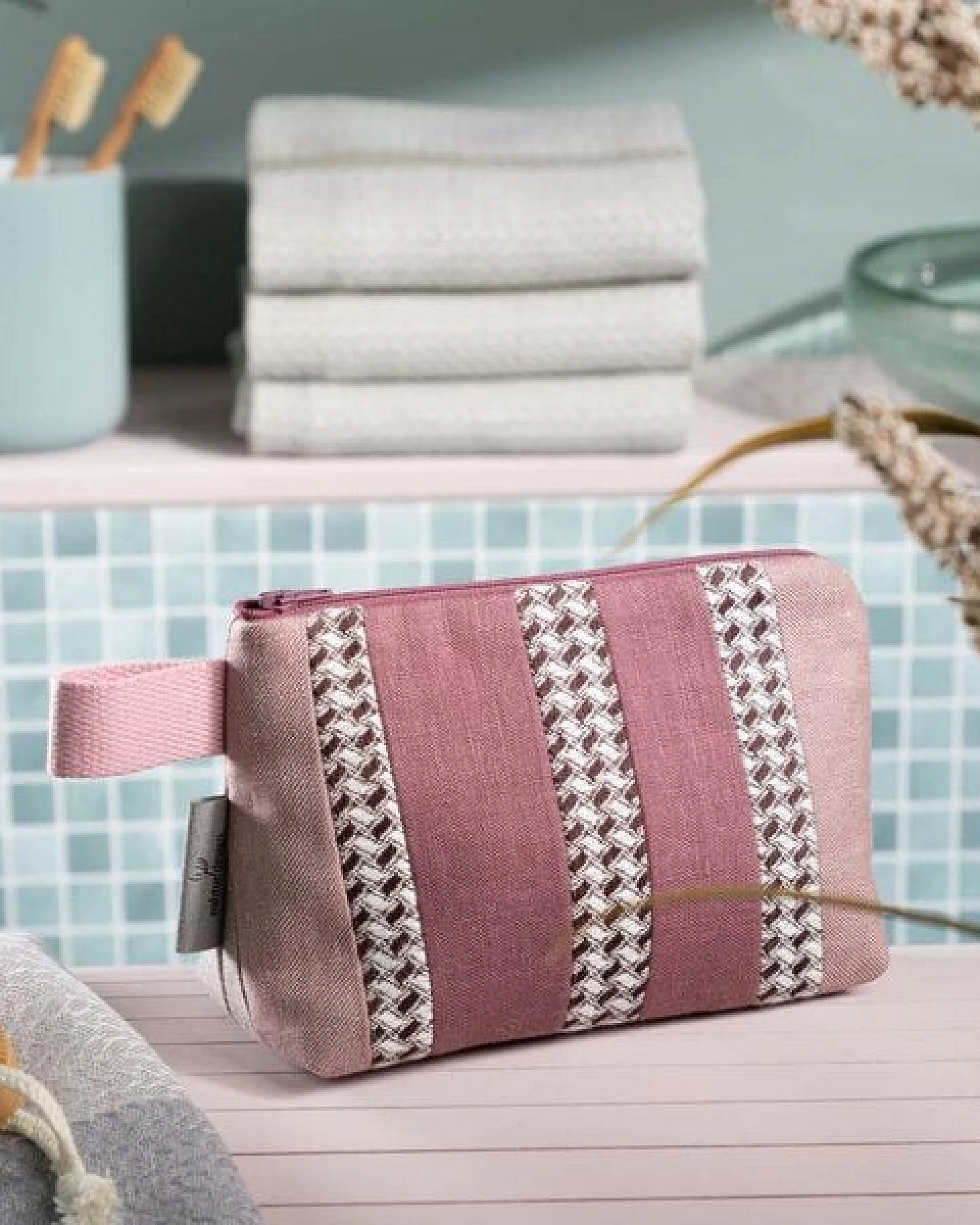 nahtur-design Kosmetiktasche aus Leinen – Ansicht 2